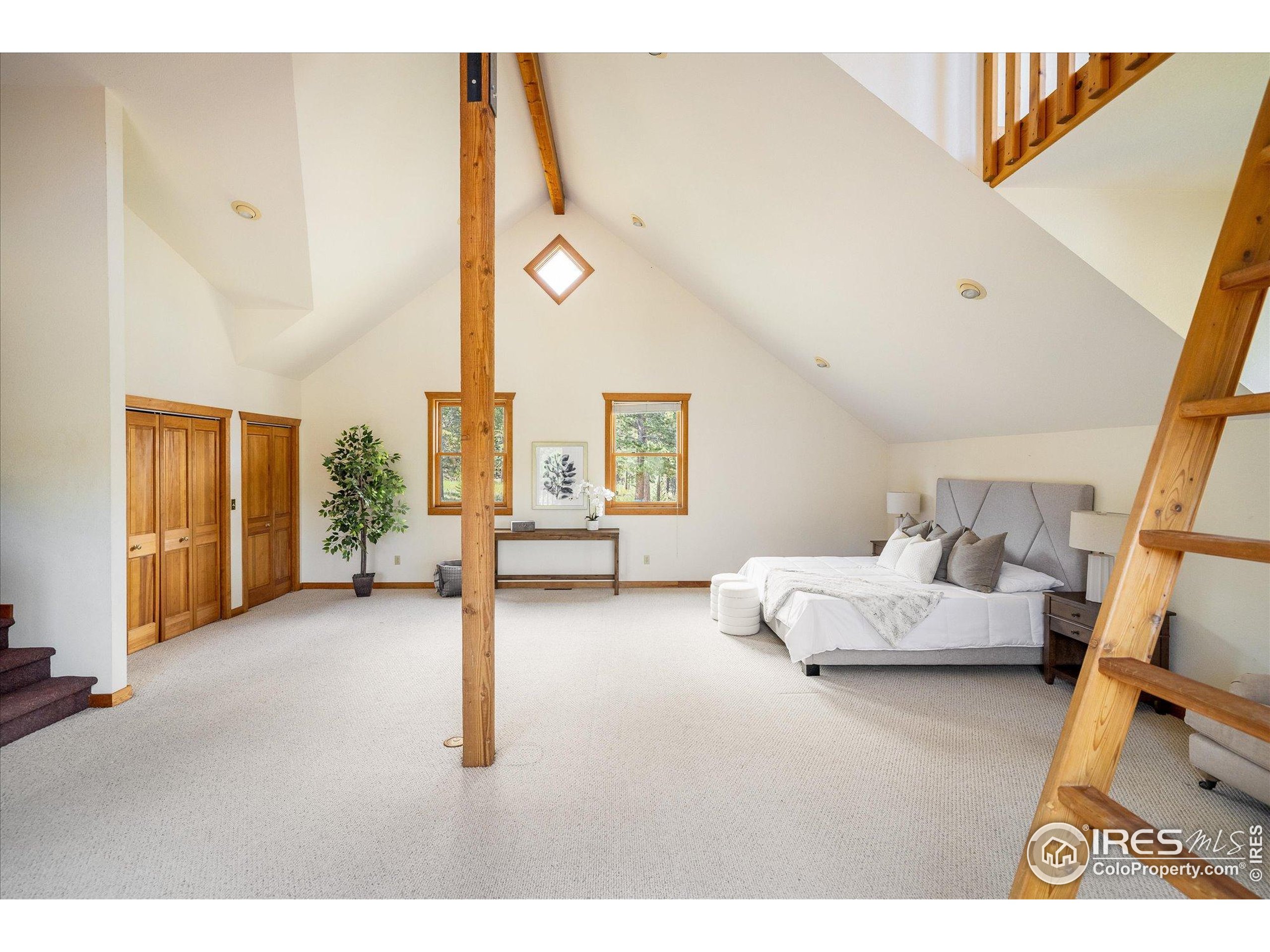 555 Forsythe Rd