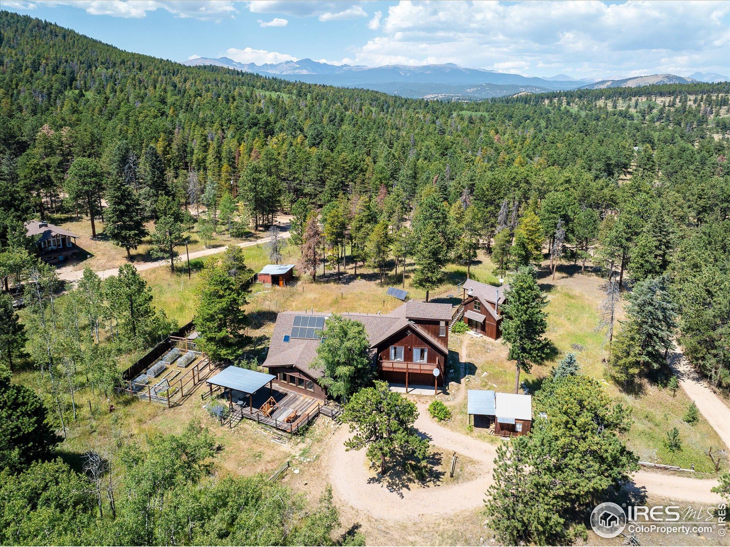 555 Forsythe Rd
