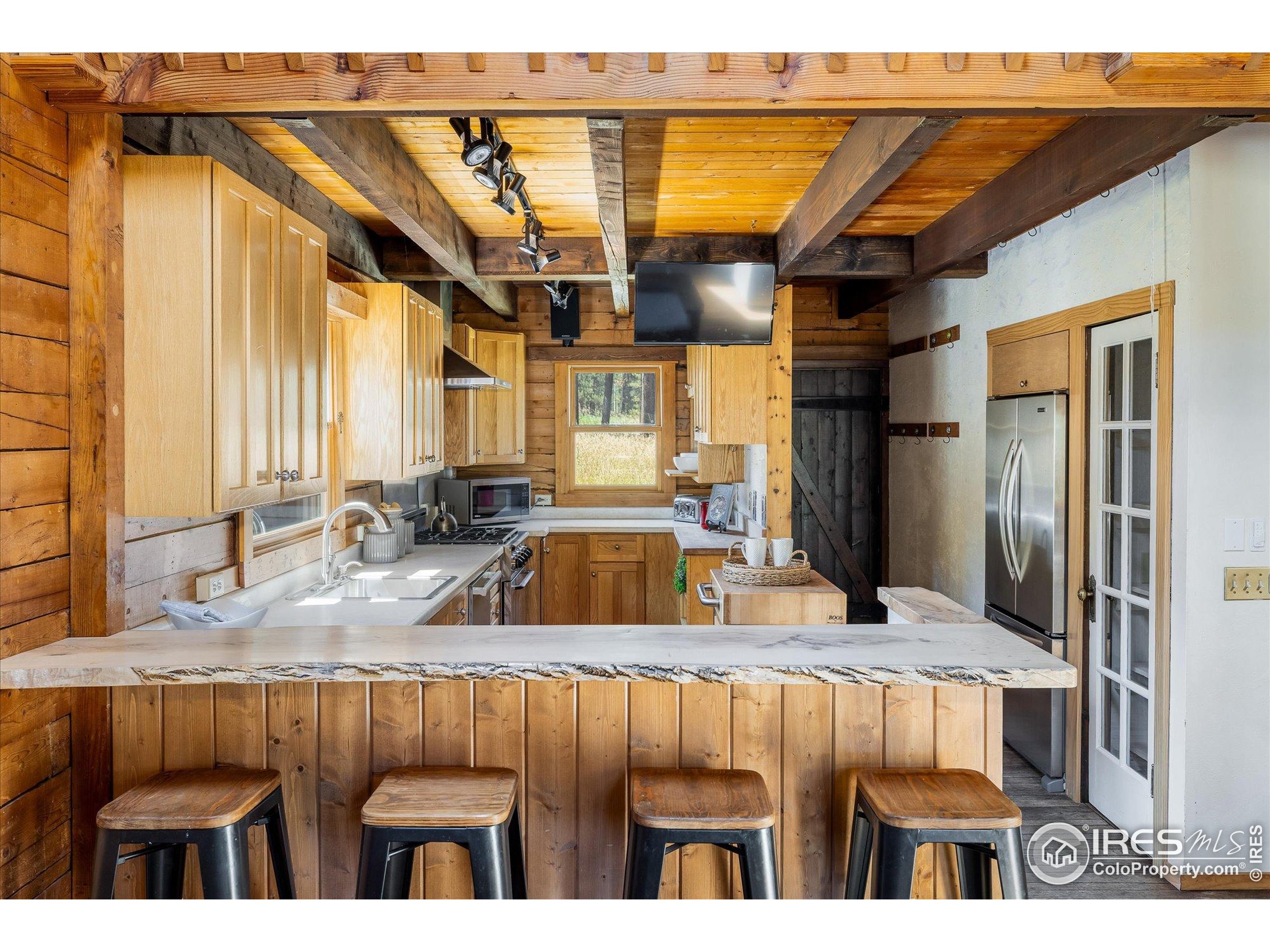 555 Forsythe Rd