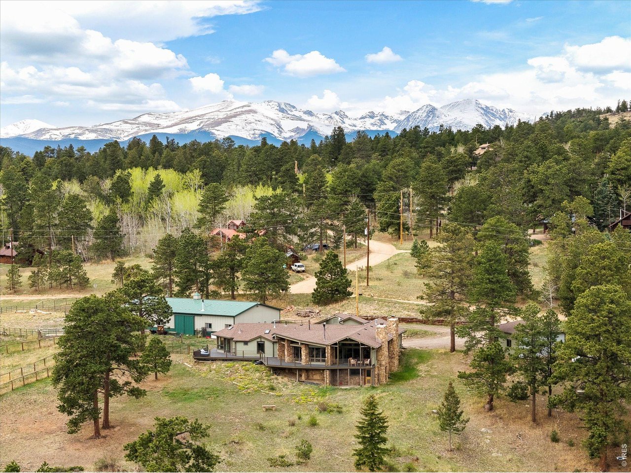 6583 Magnolia Dr