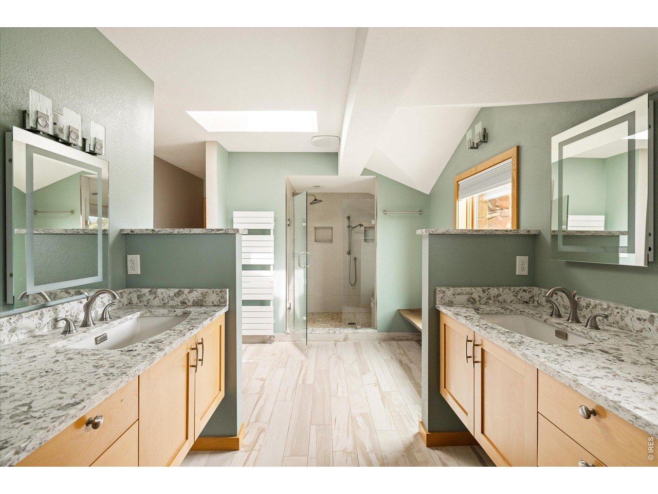 6583 Magnolia Dr