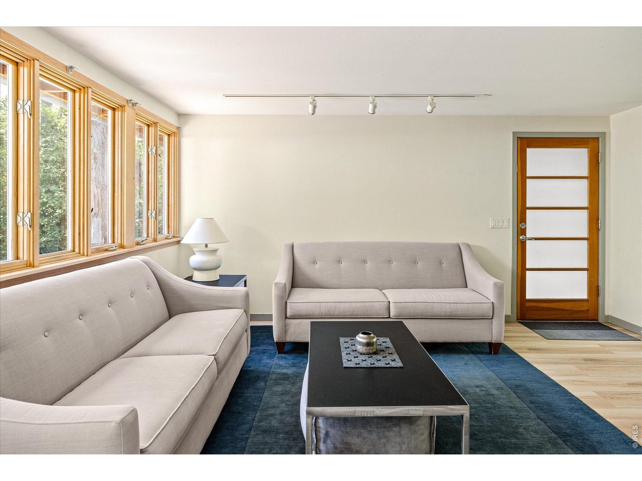 810 Alpine Ave