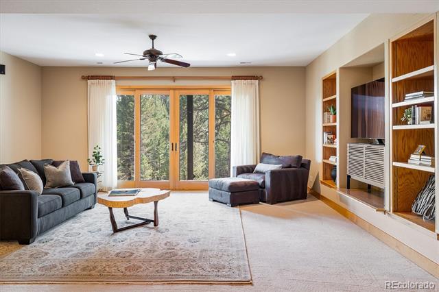 1564 Steamboat Court