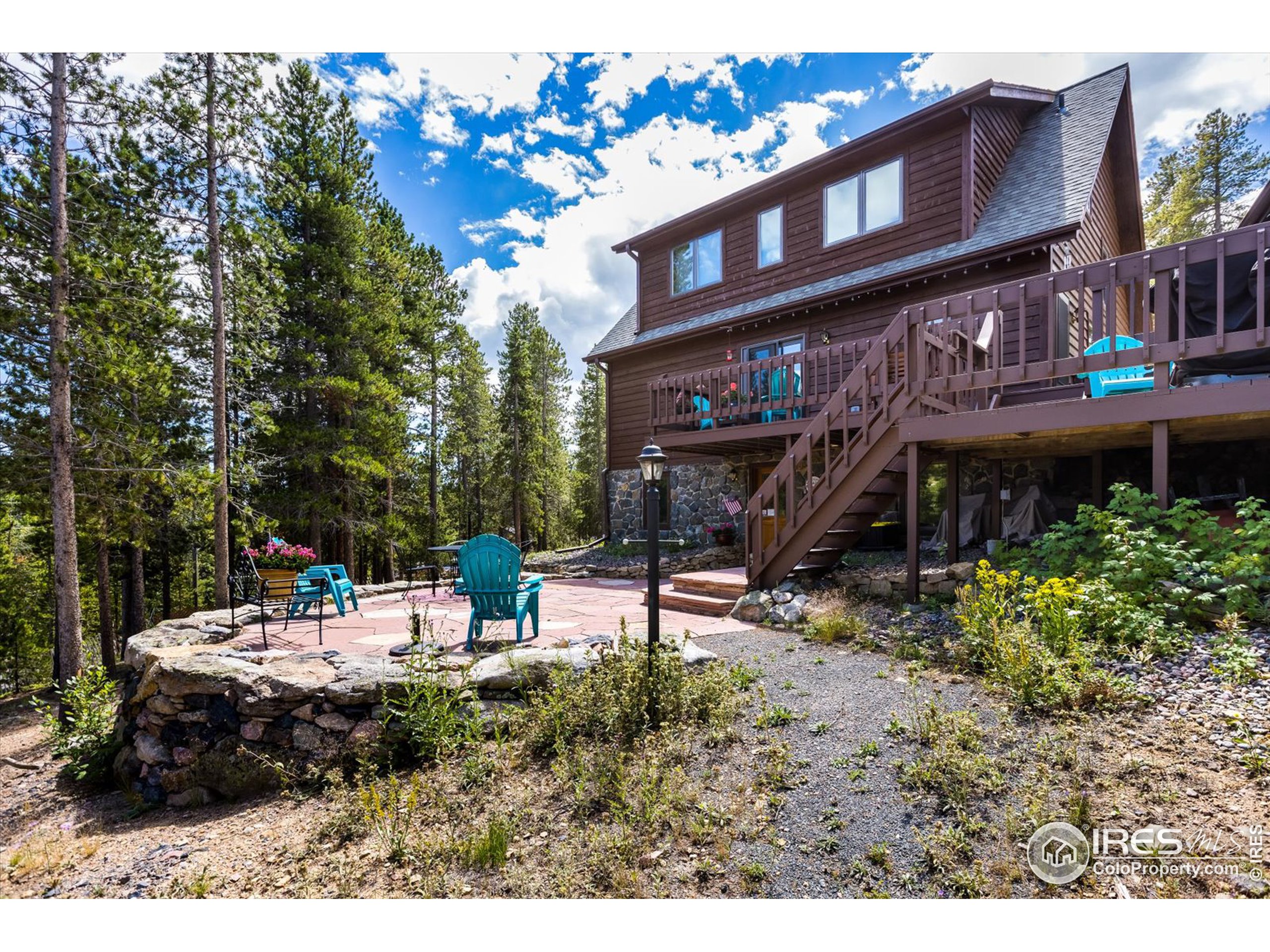10272 Dowdle Dr