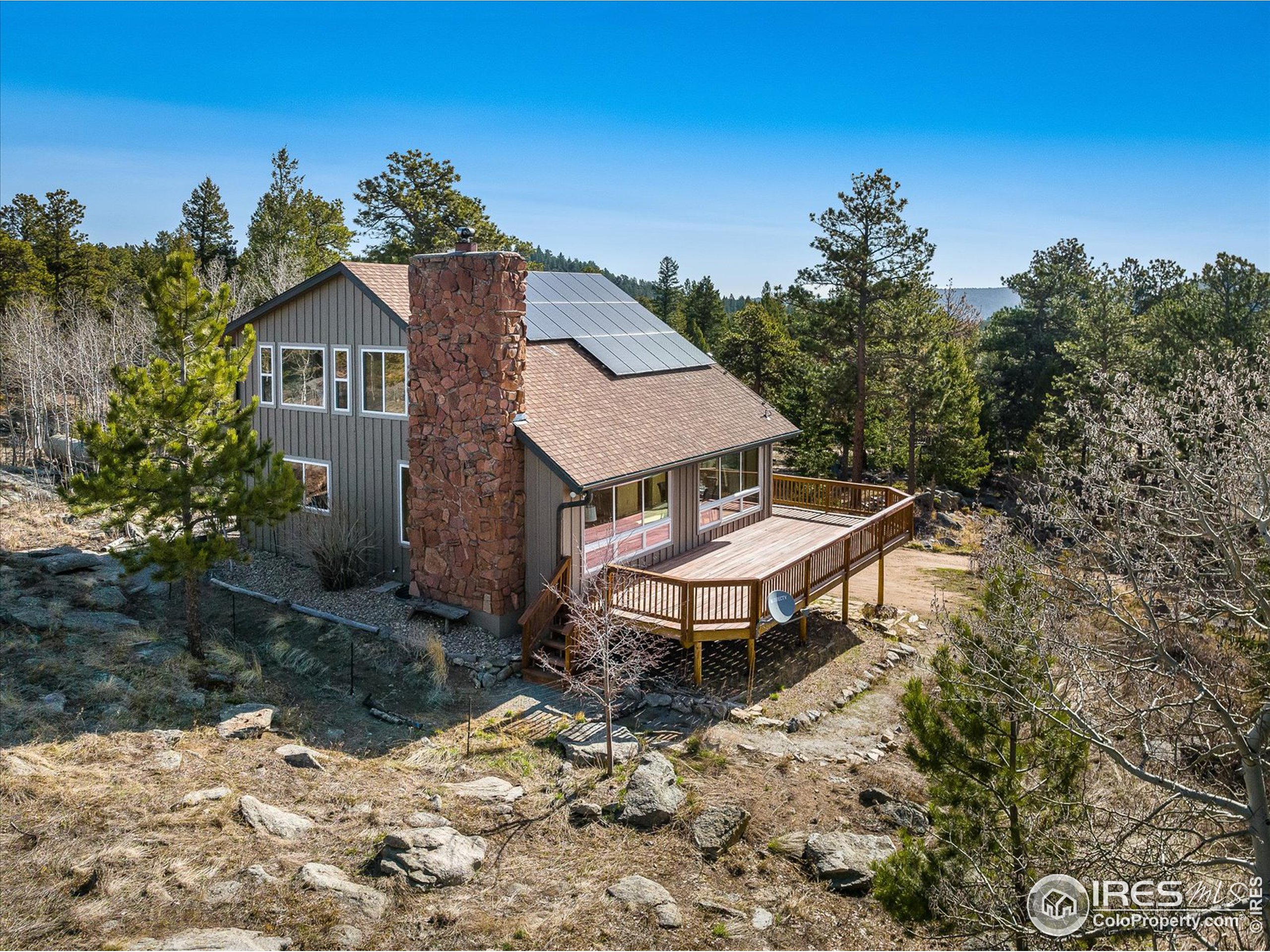 198 Frontier Ln