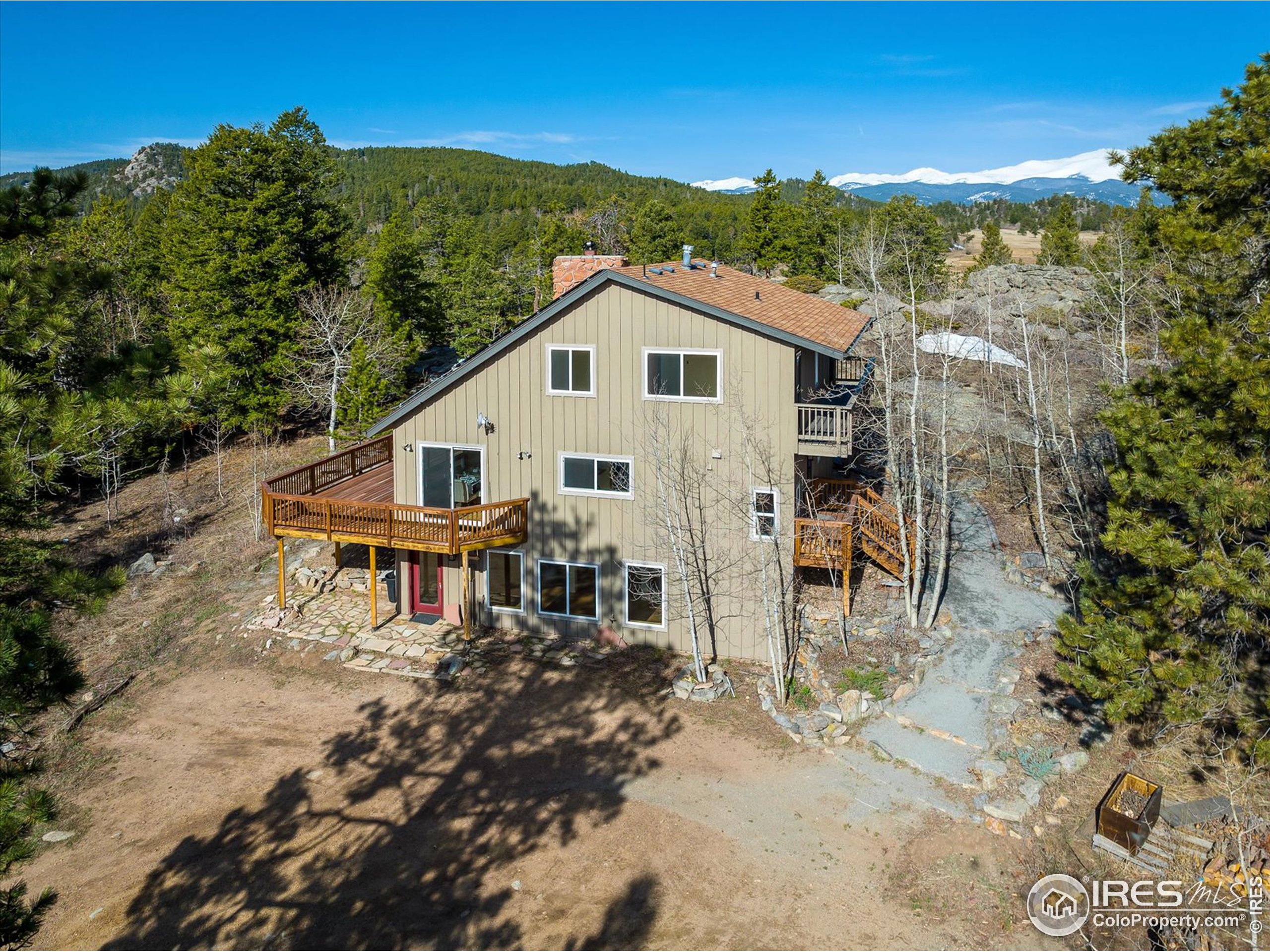 198 Frontier Ln
