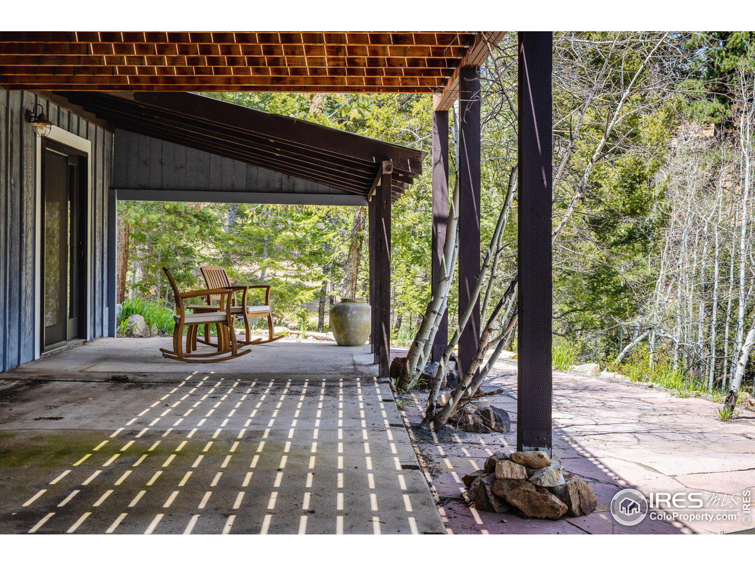 37 Pine Glade Rd