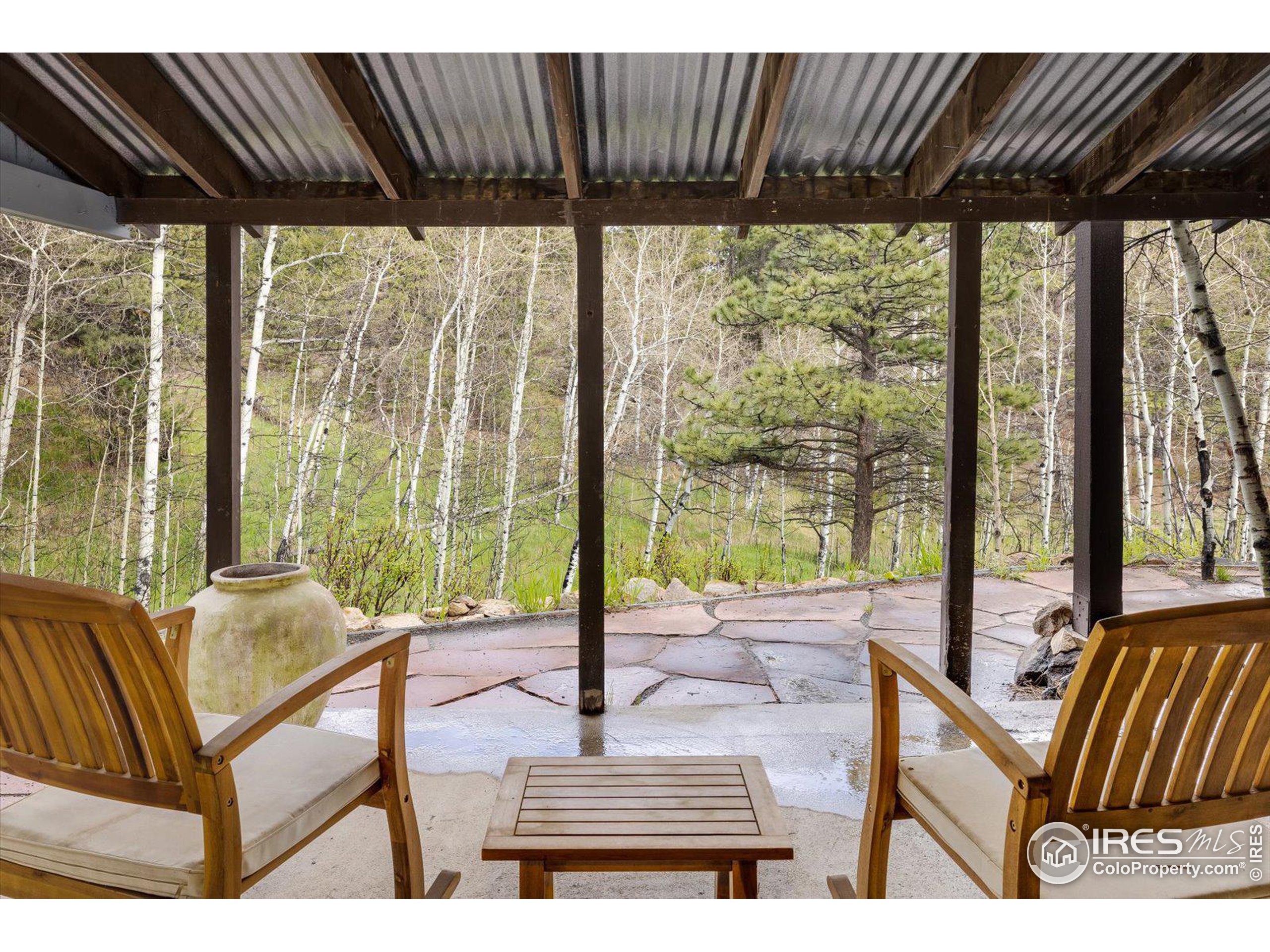 37 Pine Glade Rd