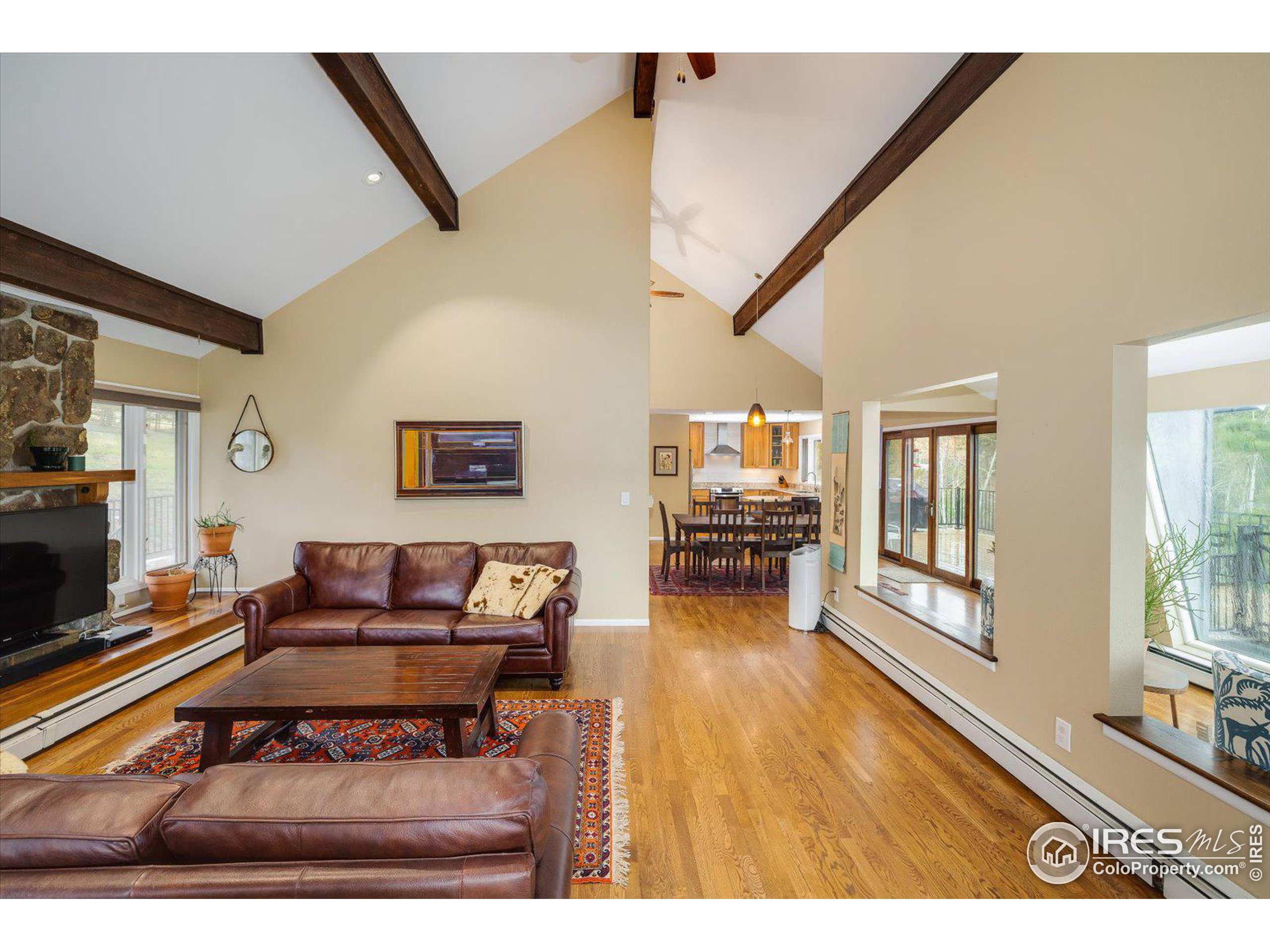 37 Pine Glade Rd