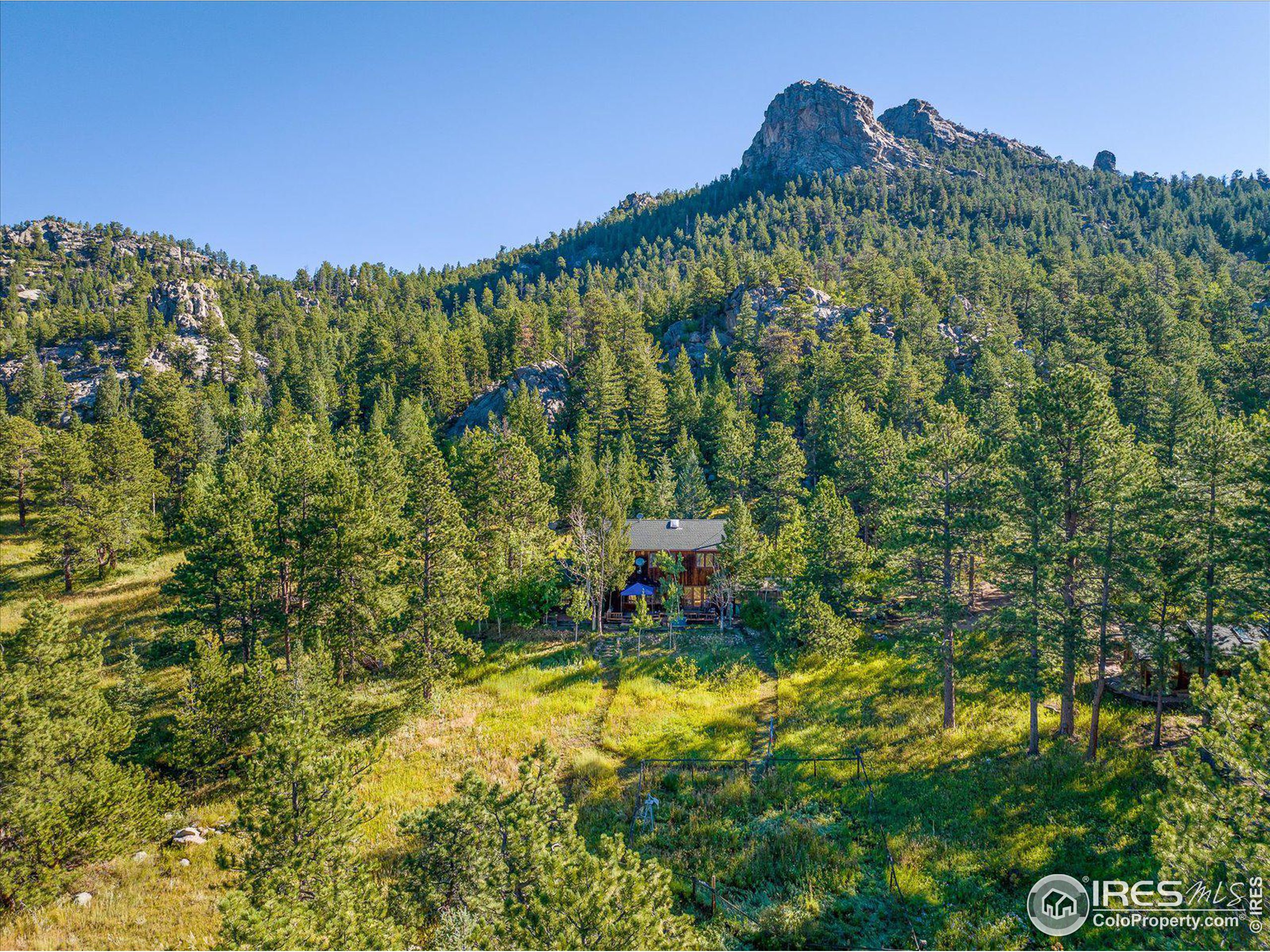 1567 Twin Sisters Rd