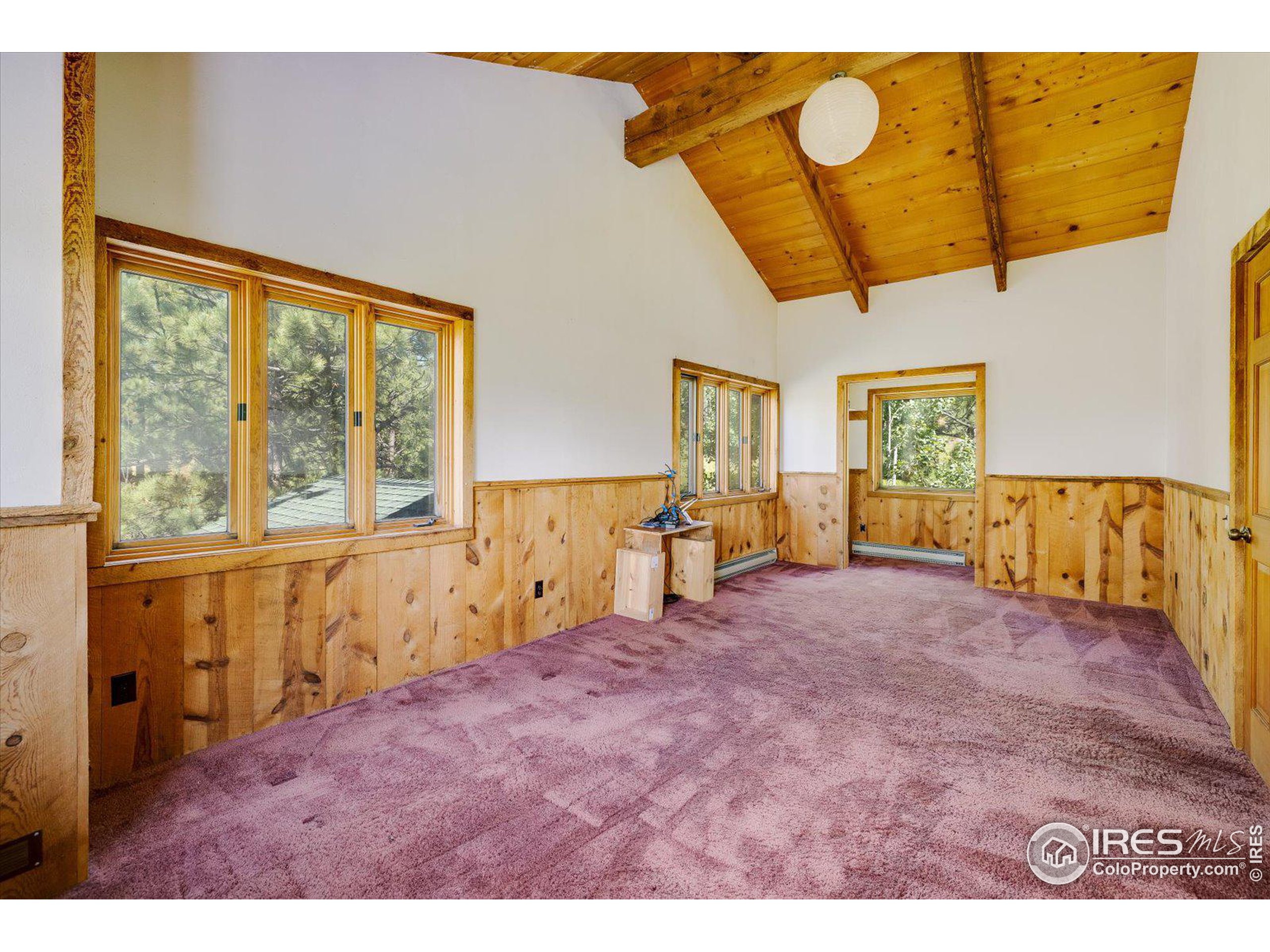 1567 Twin Sisters Rd