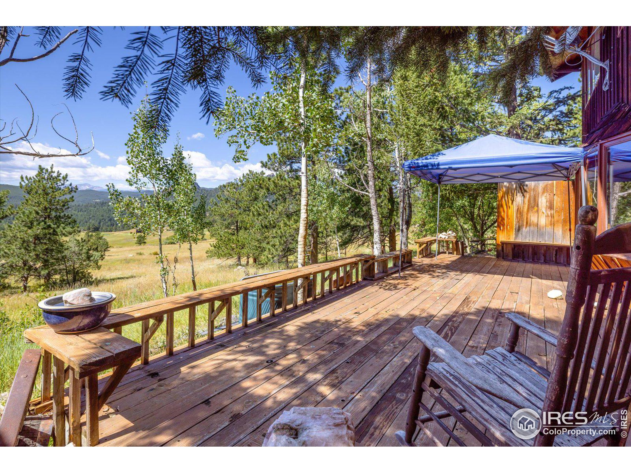 1567 Twin Sisters Rd