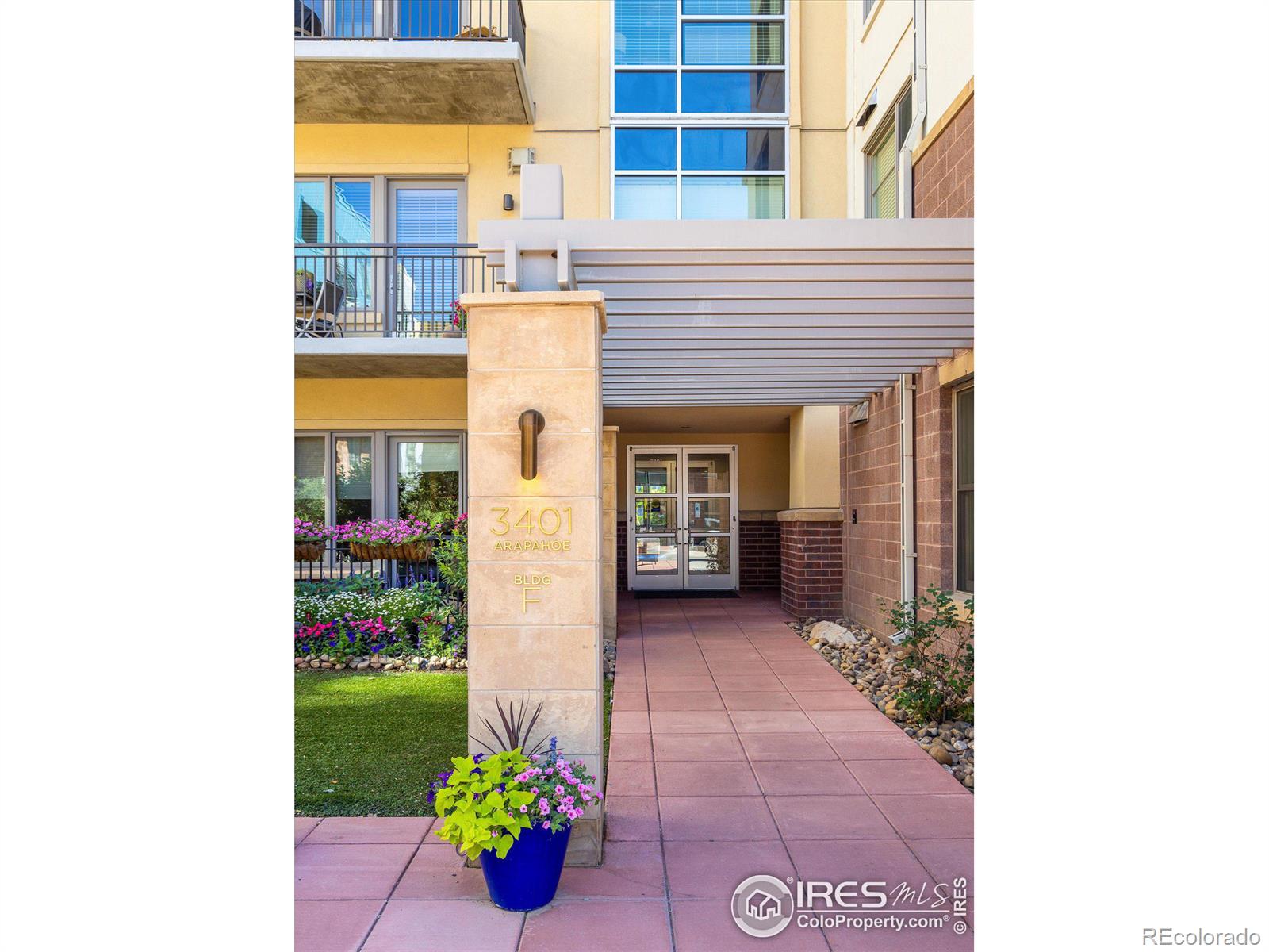 3401 Arapahoe Avenue Unit: 210
