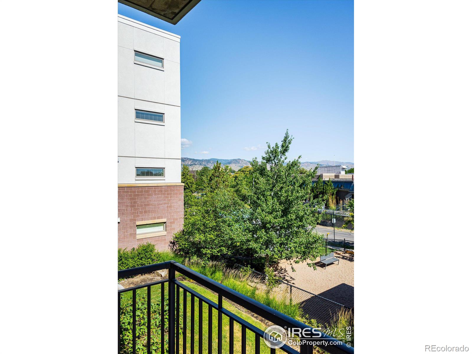 3401 Arapahoe Avenue Unit: 210