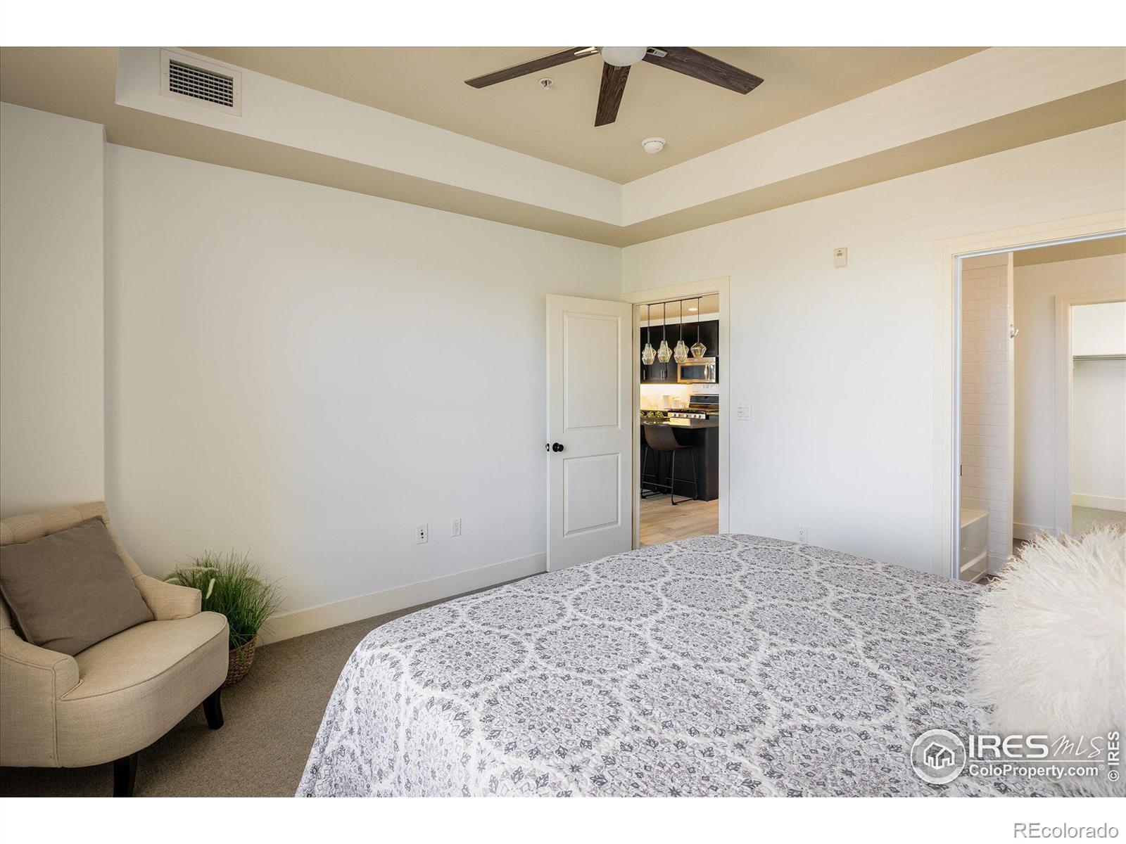 3401 Arapahoe Avenue Unit: 210
