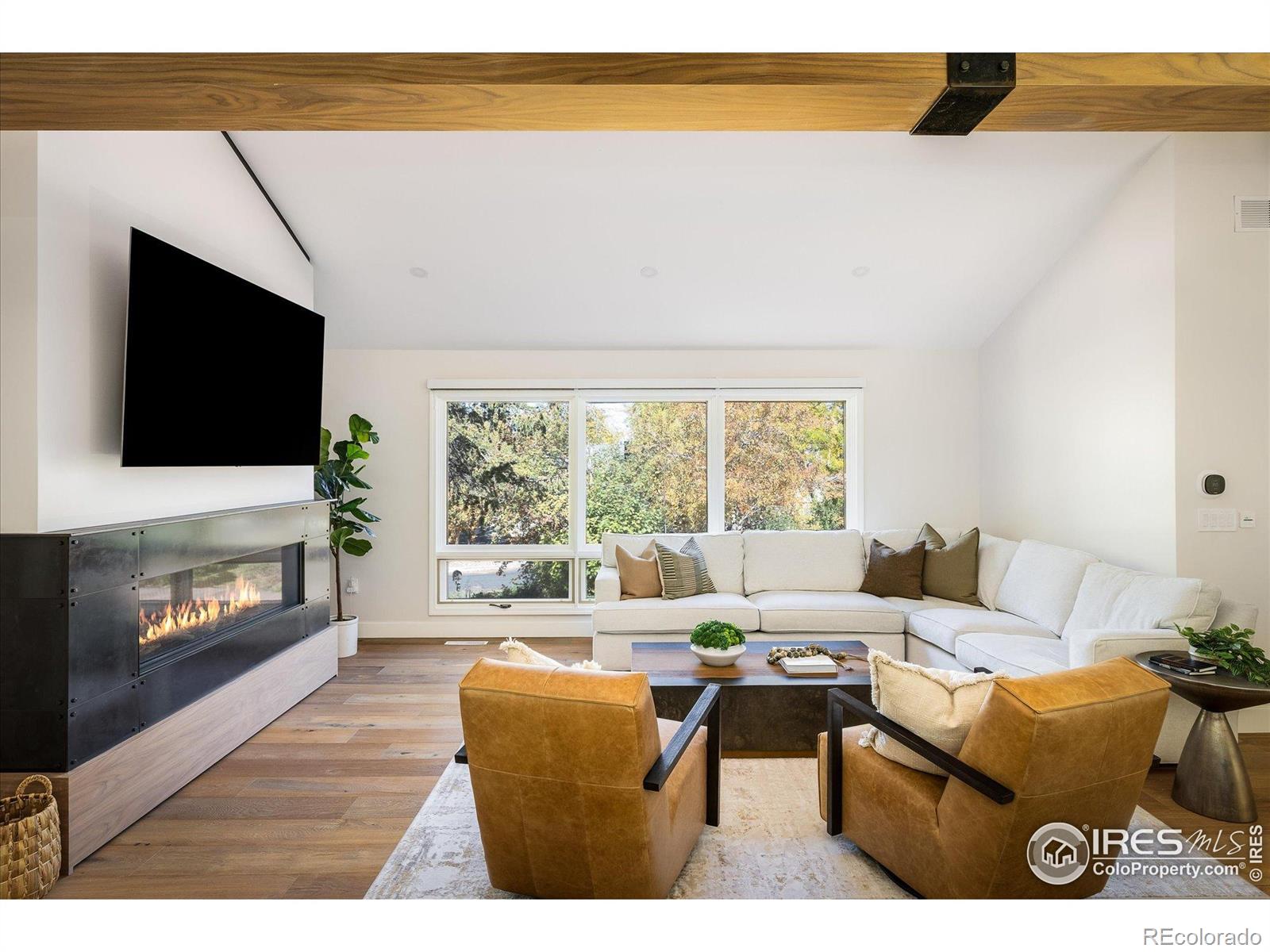 2581 Briarwood Drive