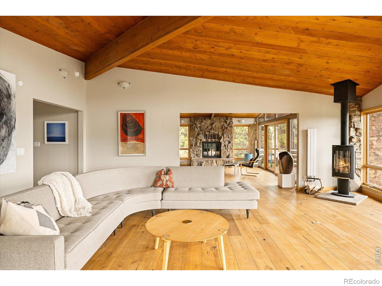 6583 Magnolia Drive