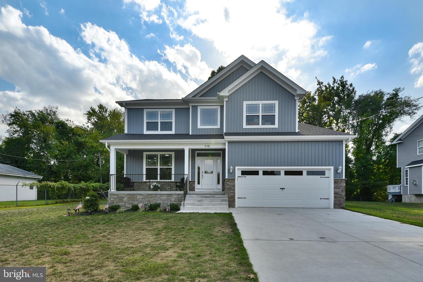 150 Fairfax Dr