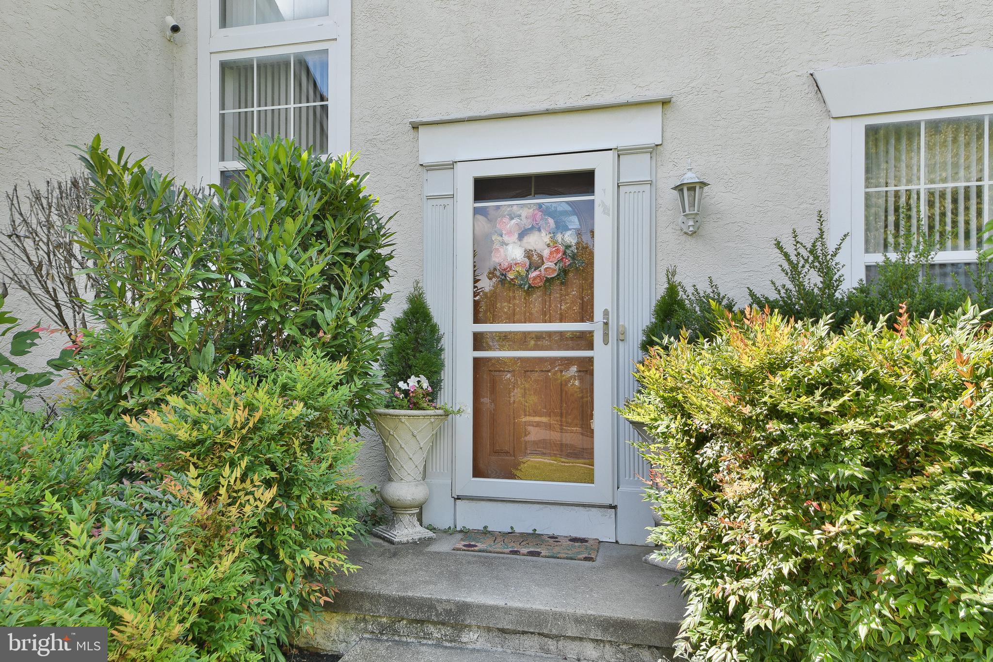 1 SUNNYSIDE COURT