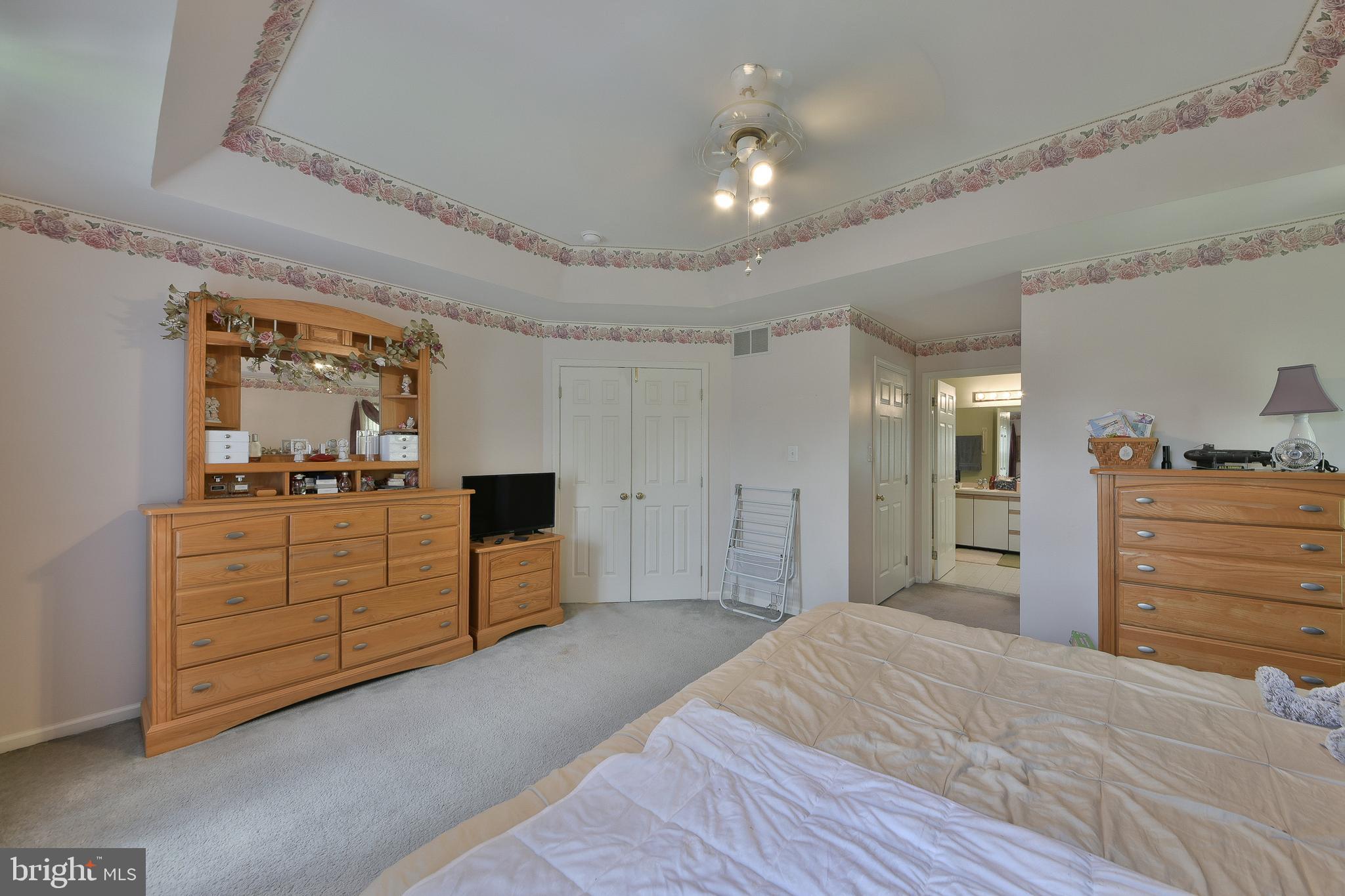 1 SUNNYSIDE COURT