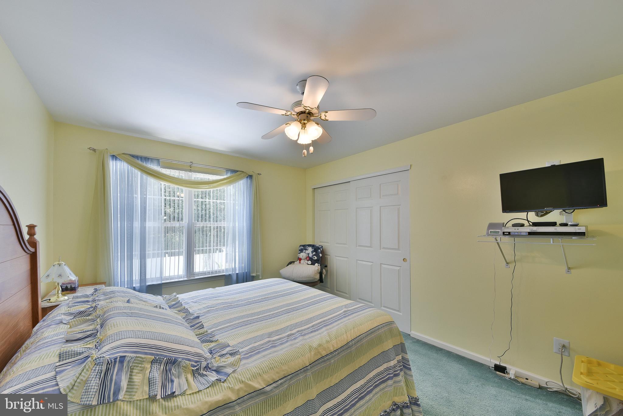 1 SUNNYSIDE COURT