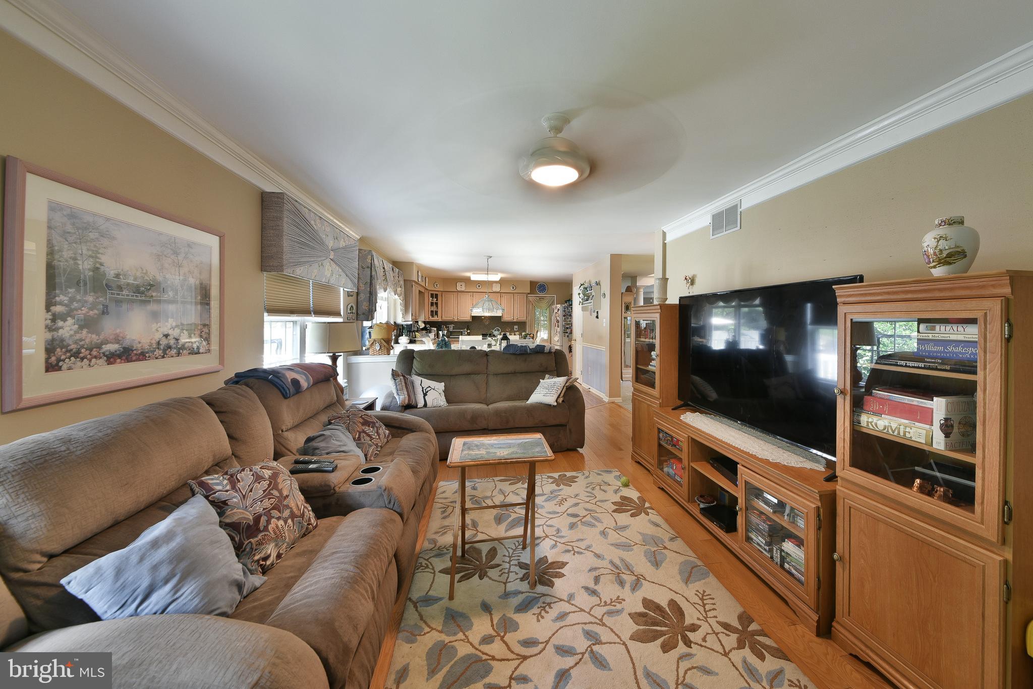 1 SUNNYSIDE COURT
