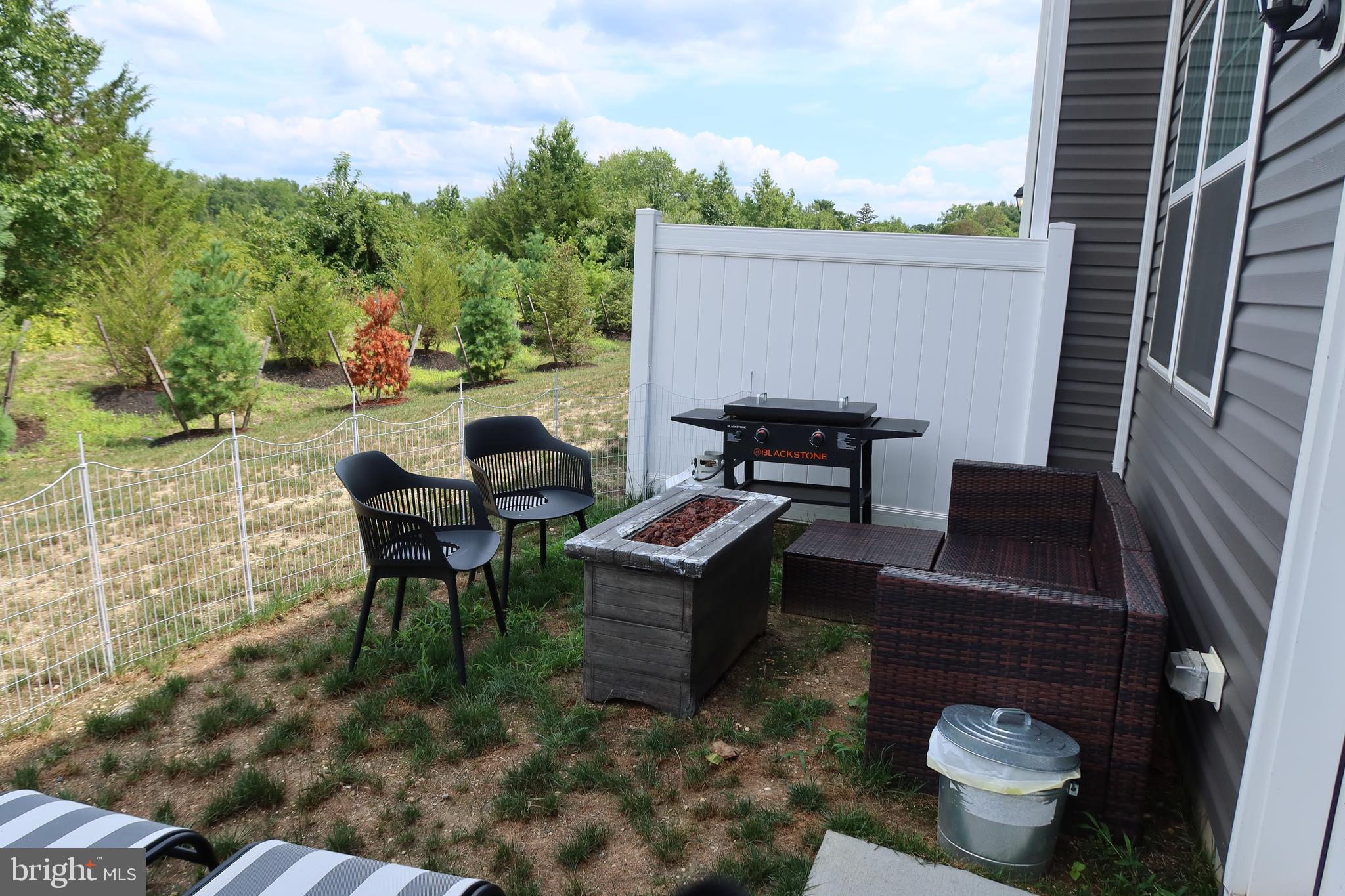 213 MAZZEO DR
