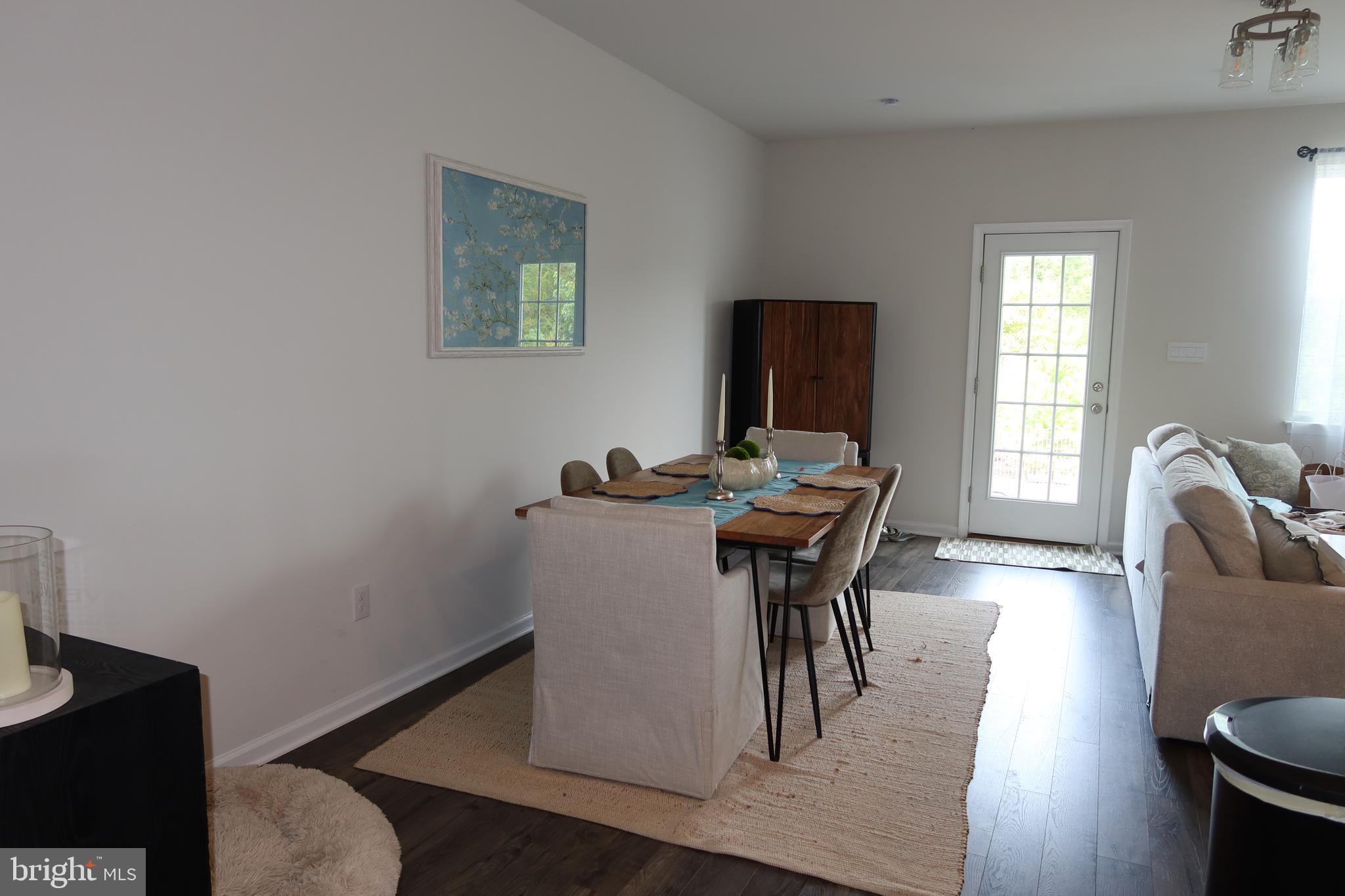 213 MAZZEO DR