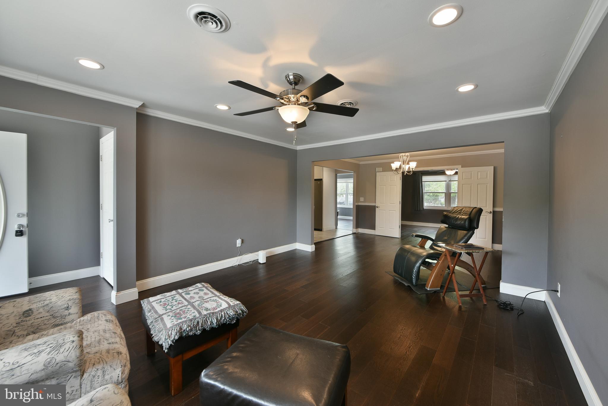 106 HATFIELD COURT