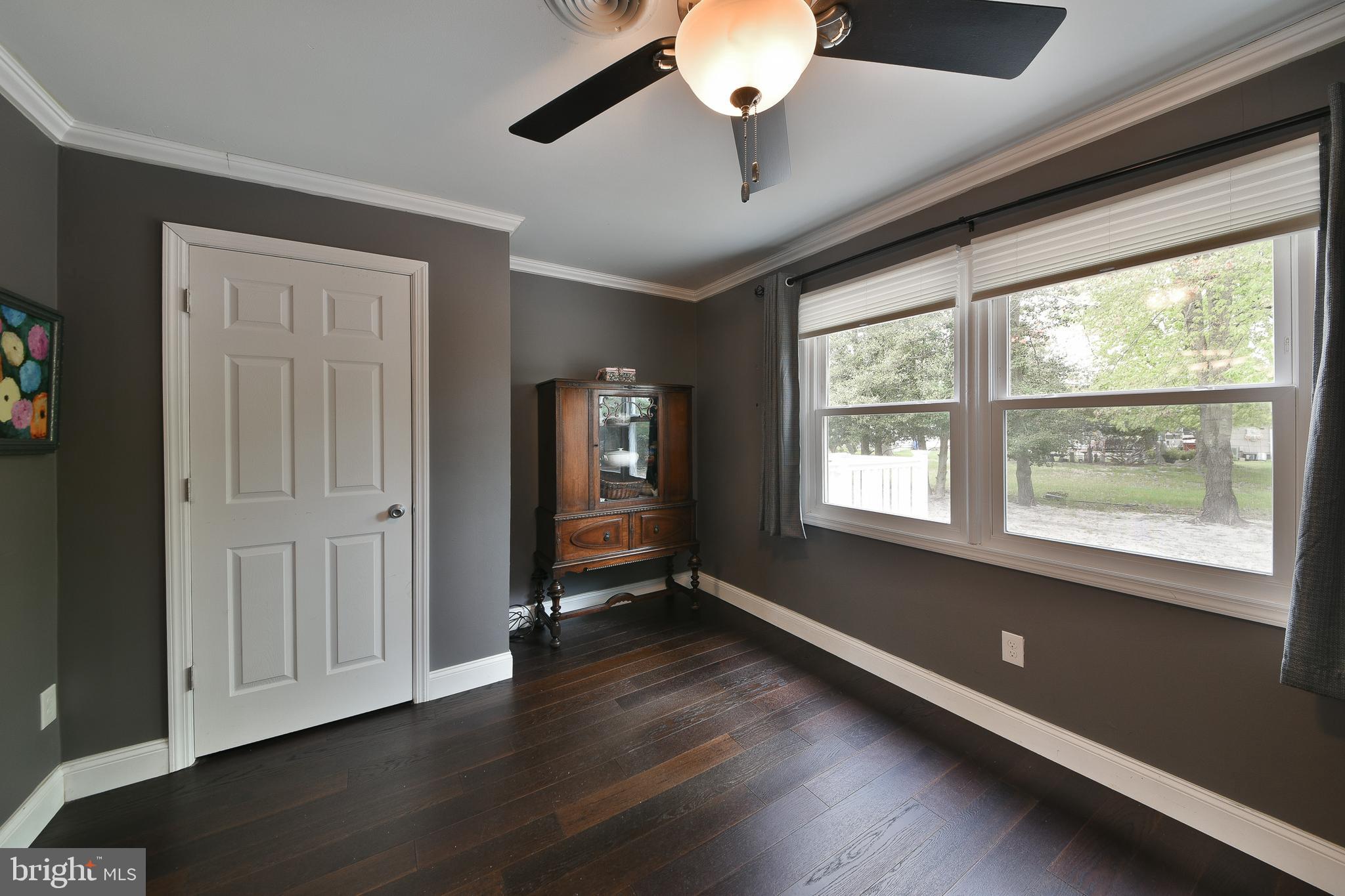 106 HATFIELD COURT