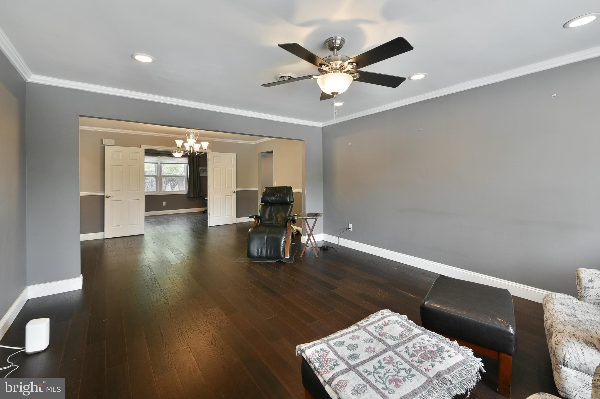 106 HATFIELD COURT