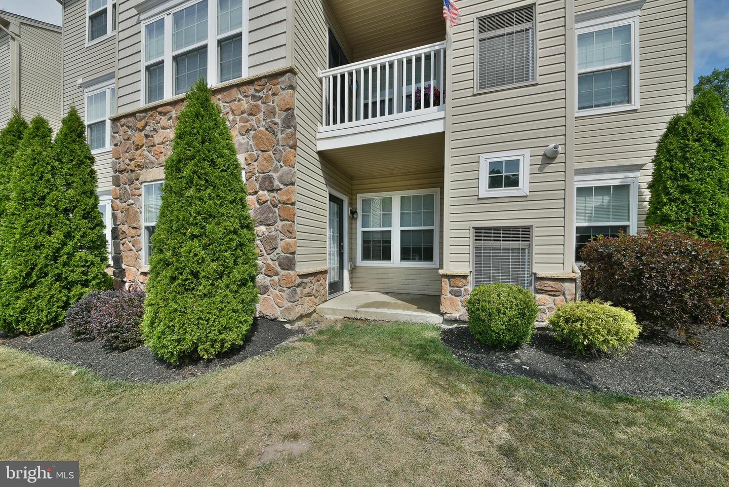 1512 Moore St #104