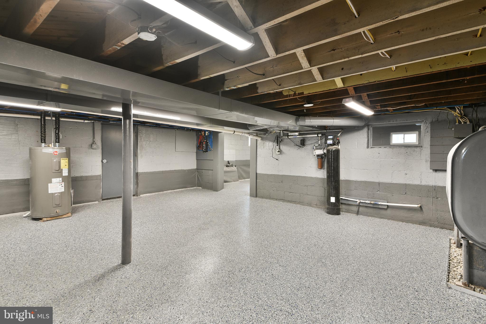 6166 MECHANICSVILLE ROAD