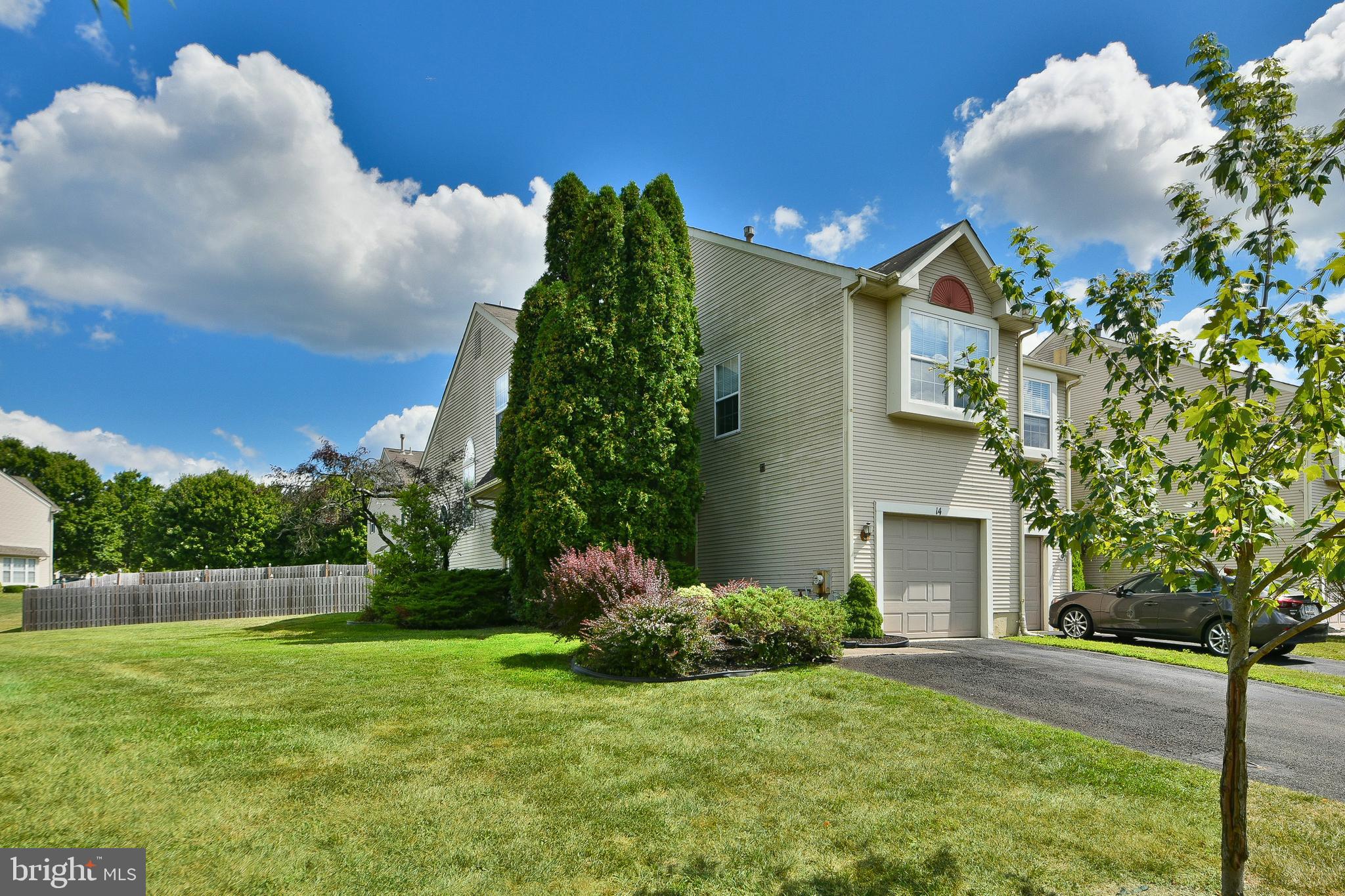 14 NUTMEG PLACE