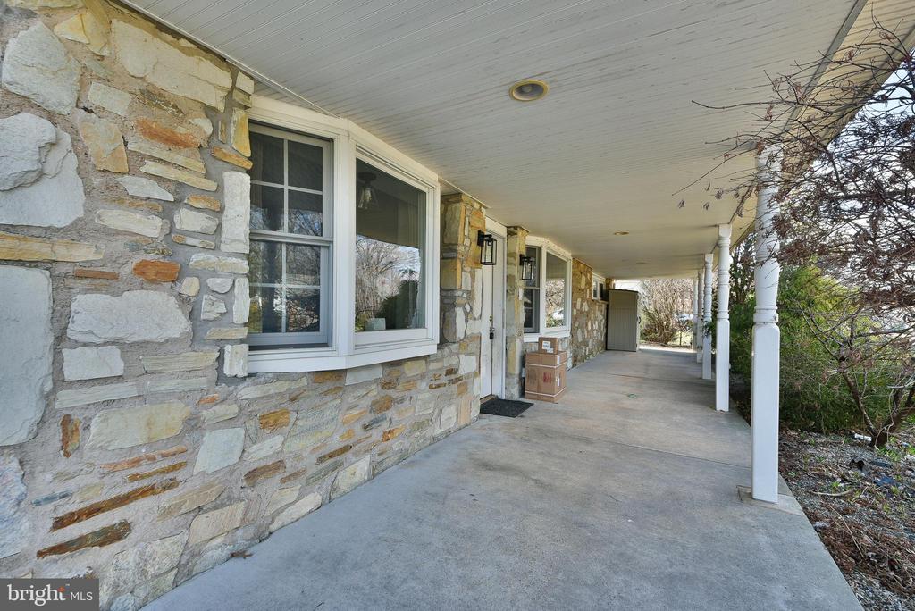 1194 ELBERTA AVENUE