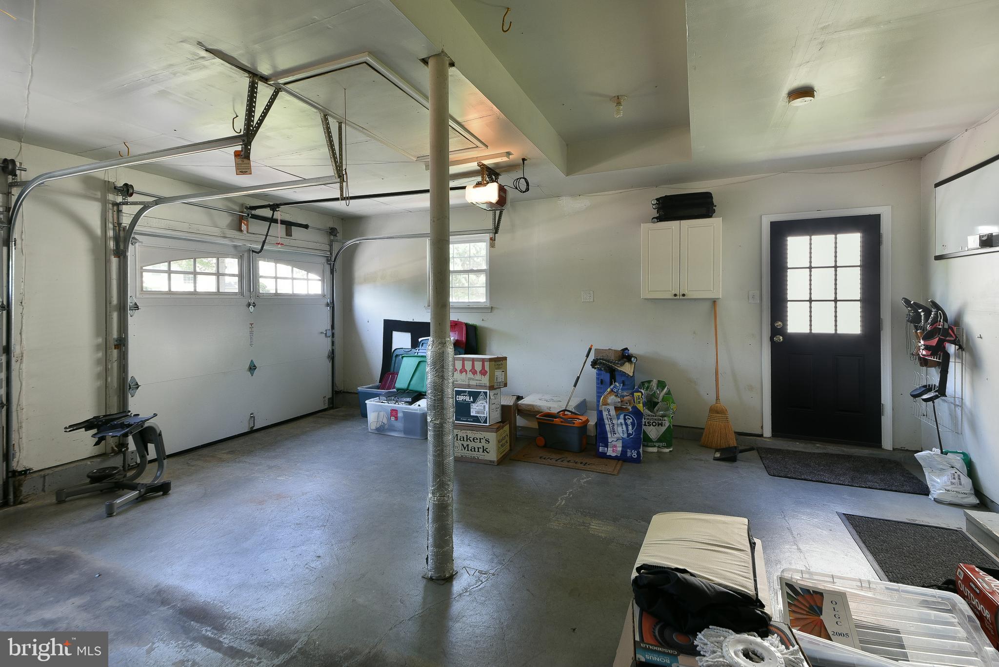 552 ZINN DRIVE