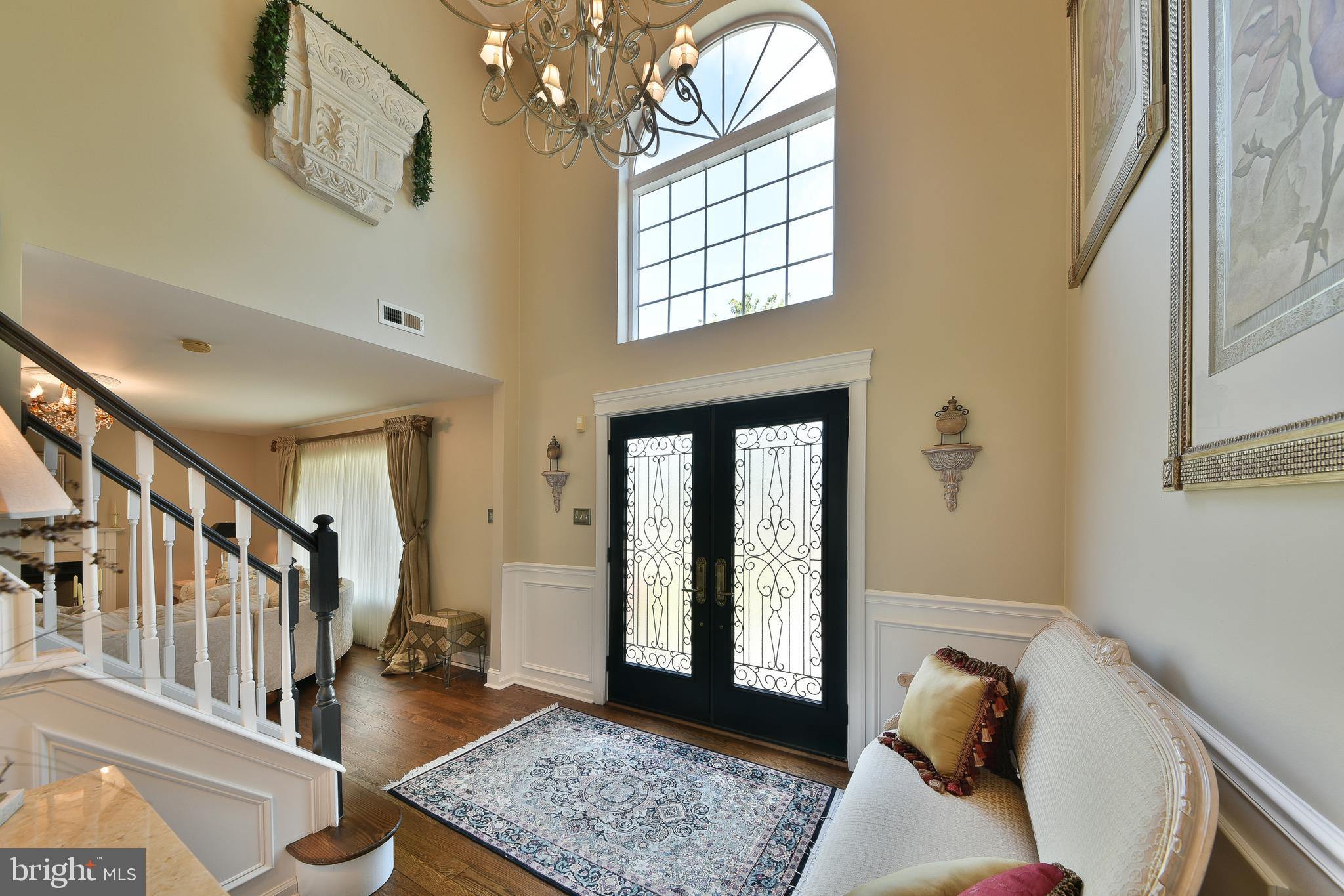552 ZINN DRIVE