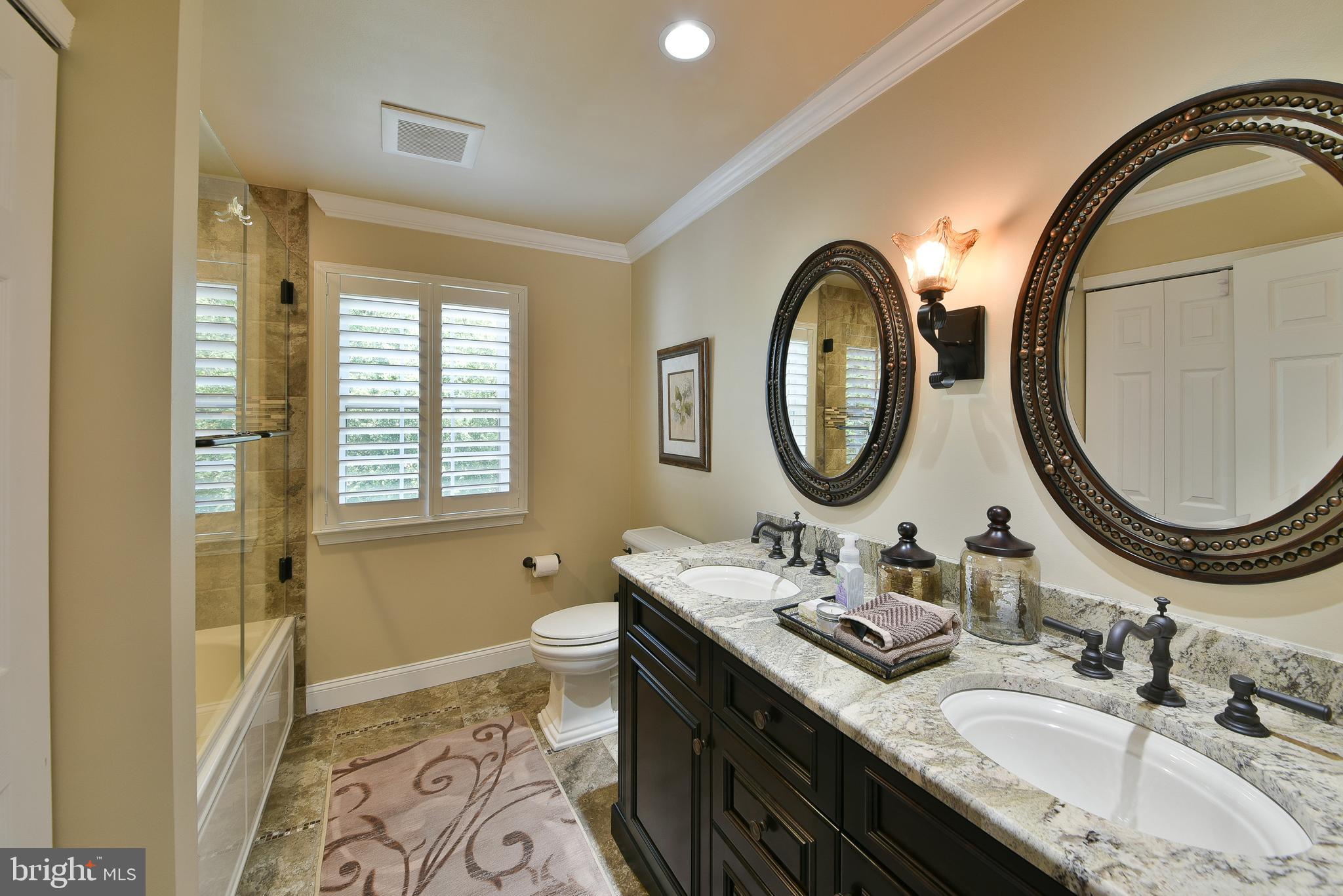 552 ZINN DRIVE
