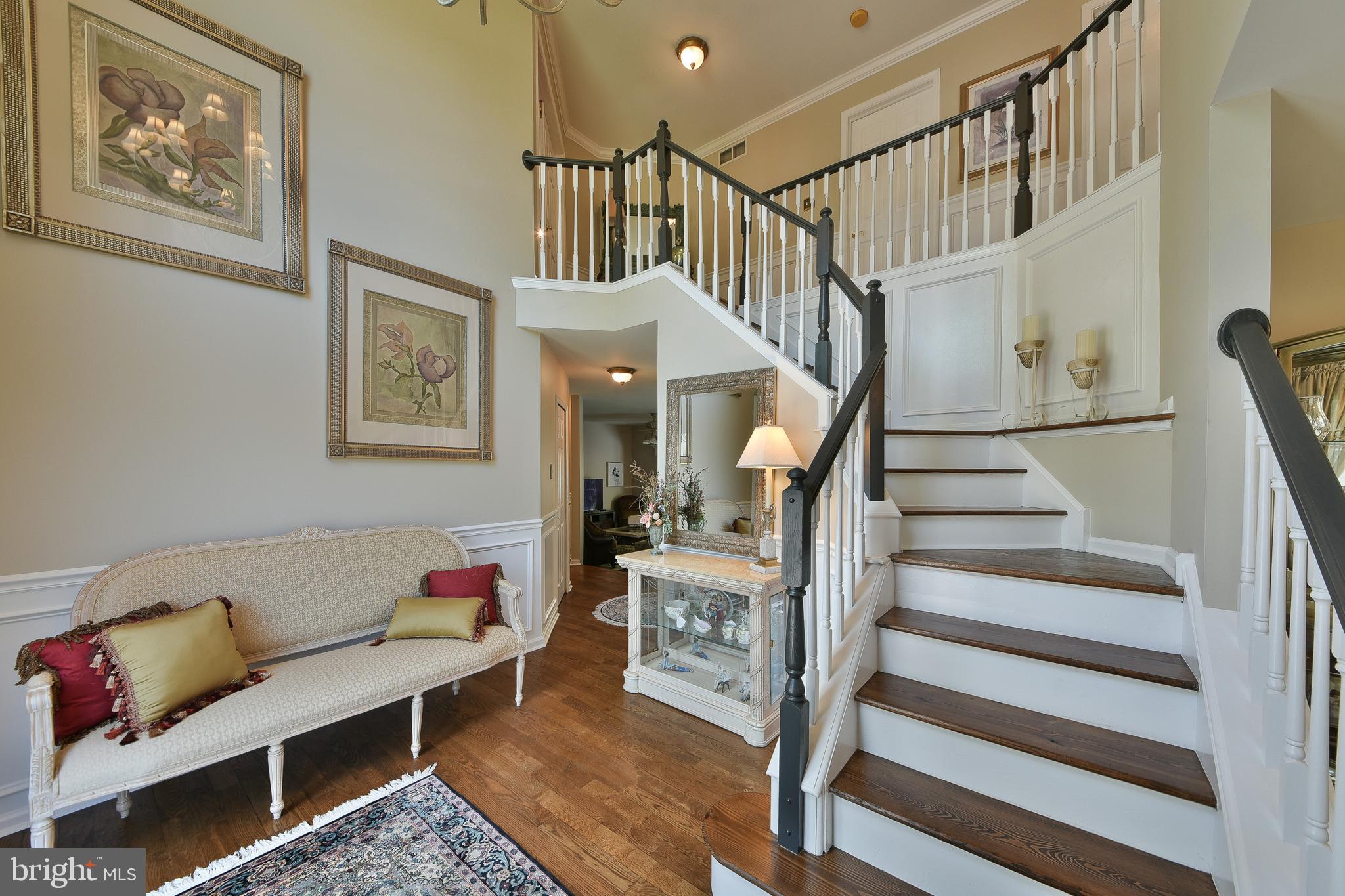 552 ZINN DRIVE