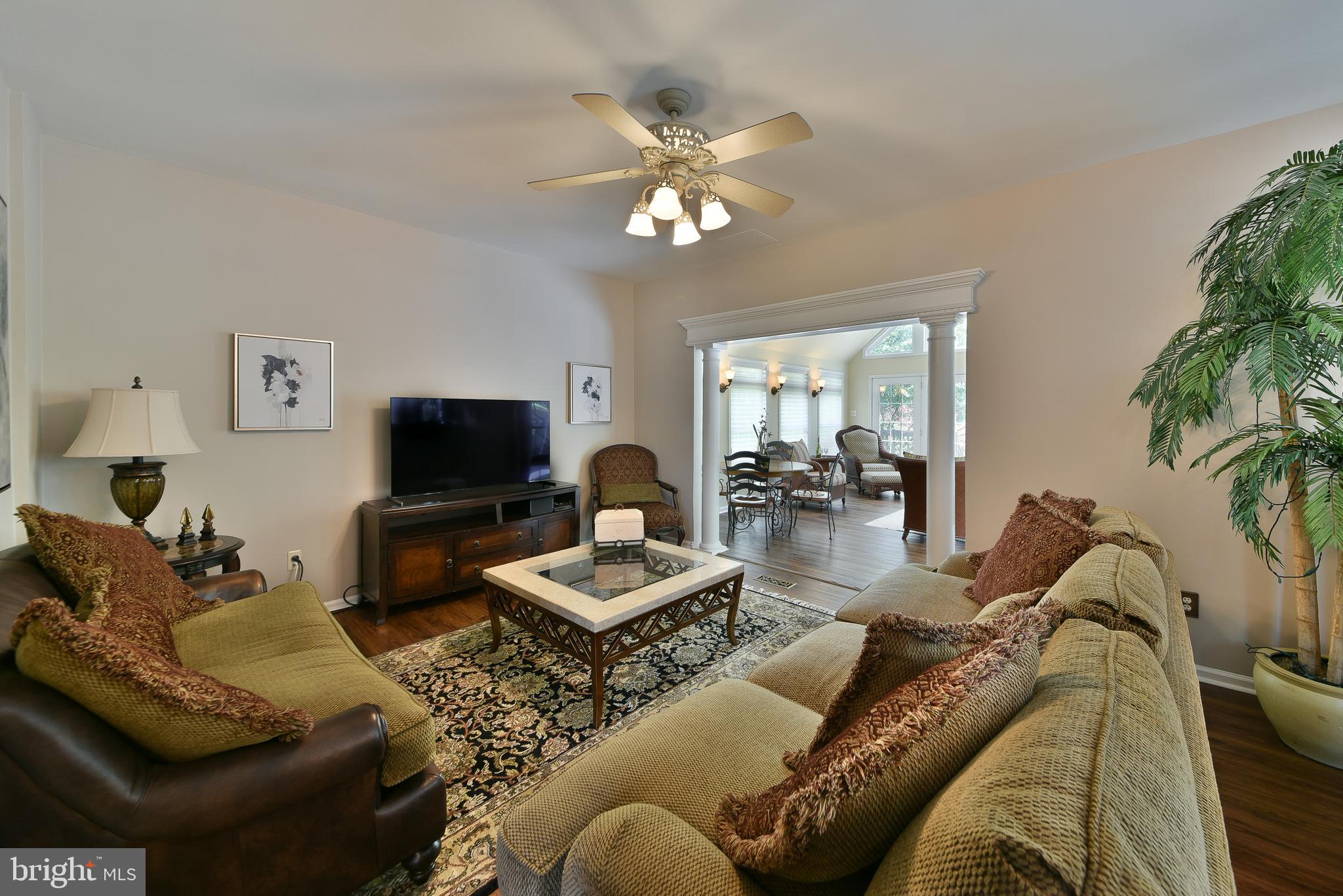 552 ZINN DRIVE