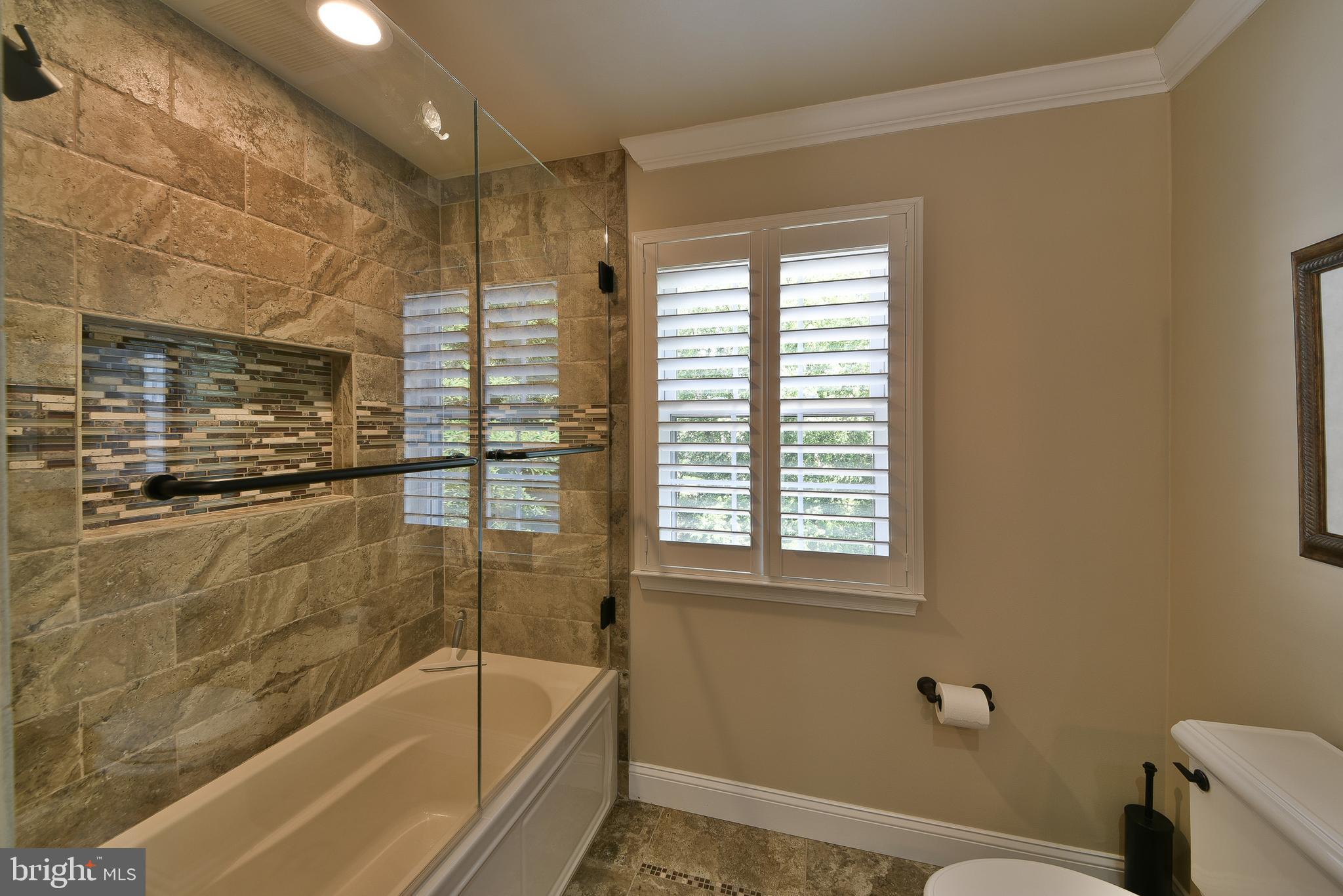 552 ZINN DRIVE