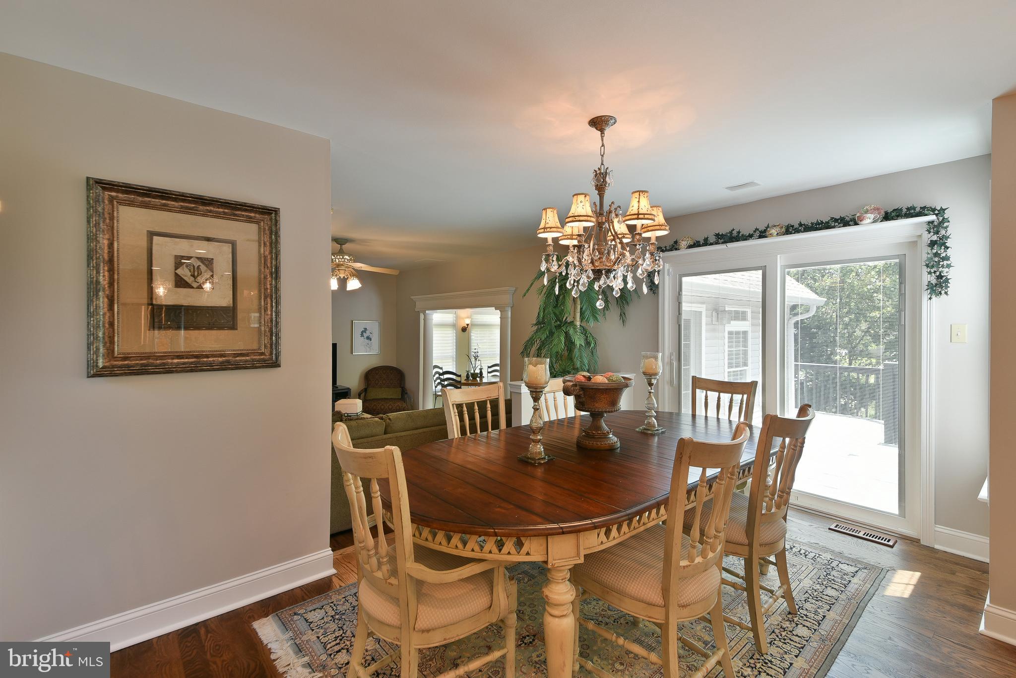 552 ZINN DRIVE
