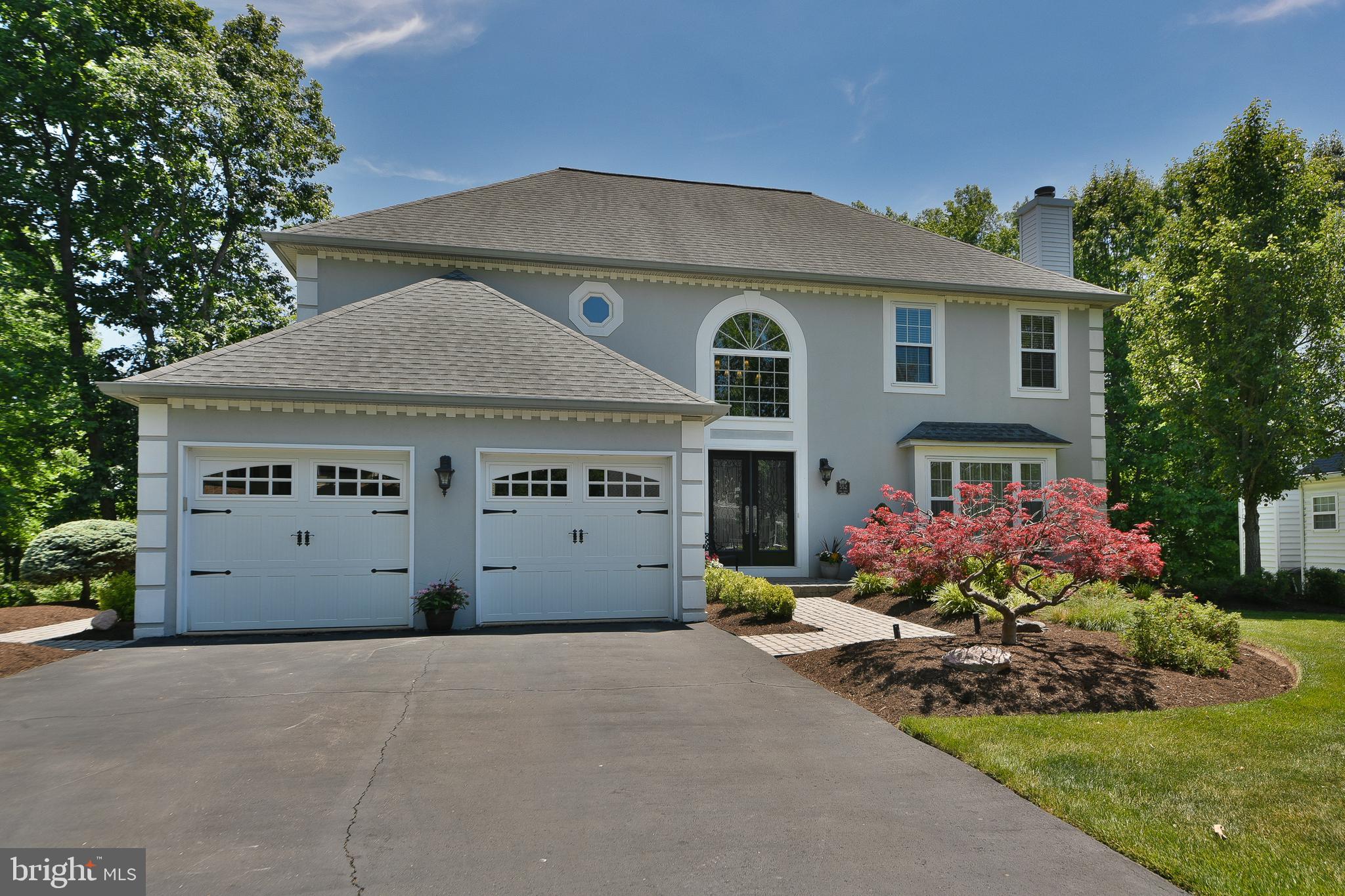 552 ZINN DRIVE