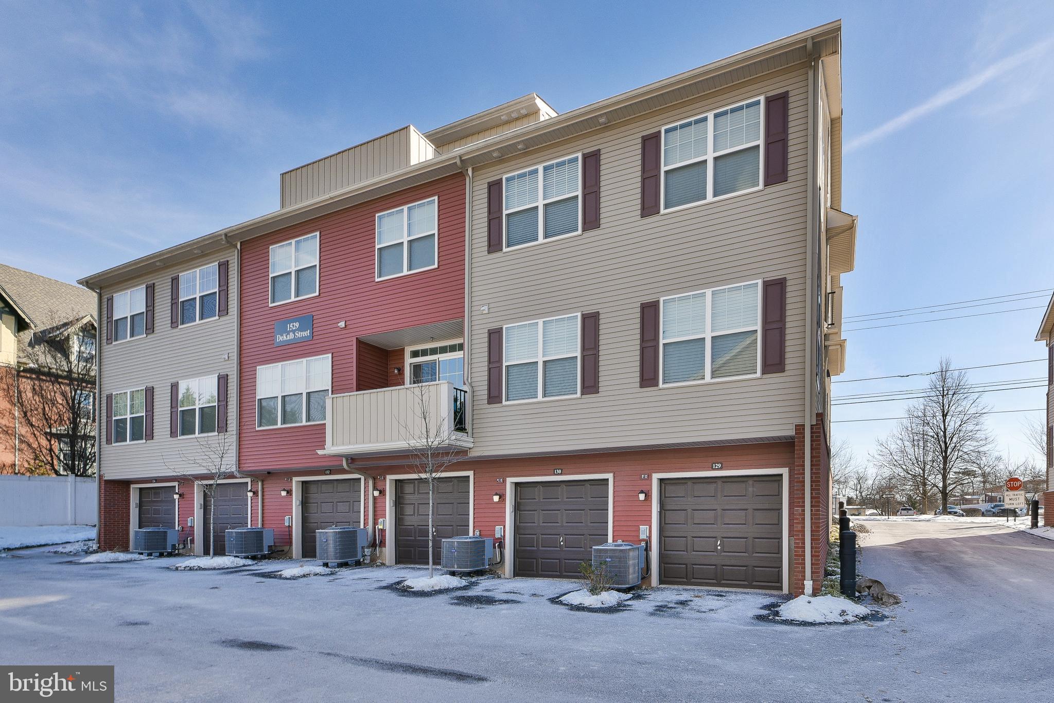 1529 Dekalb St #130