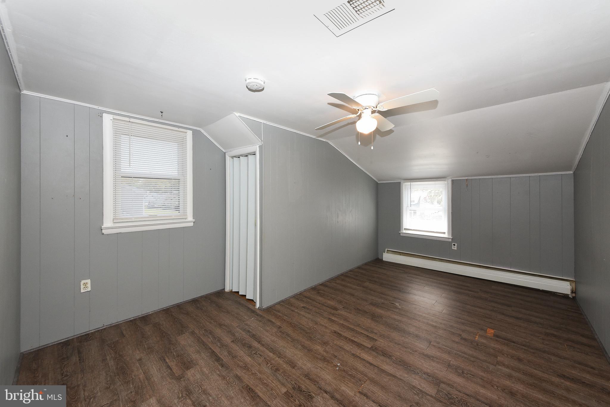 32 NORWYN ROAD