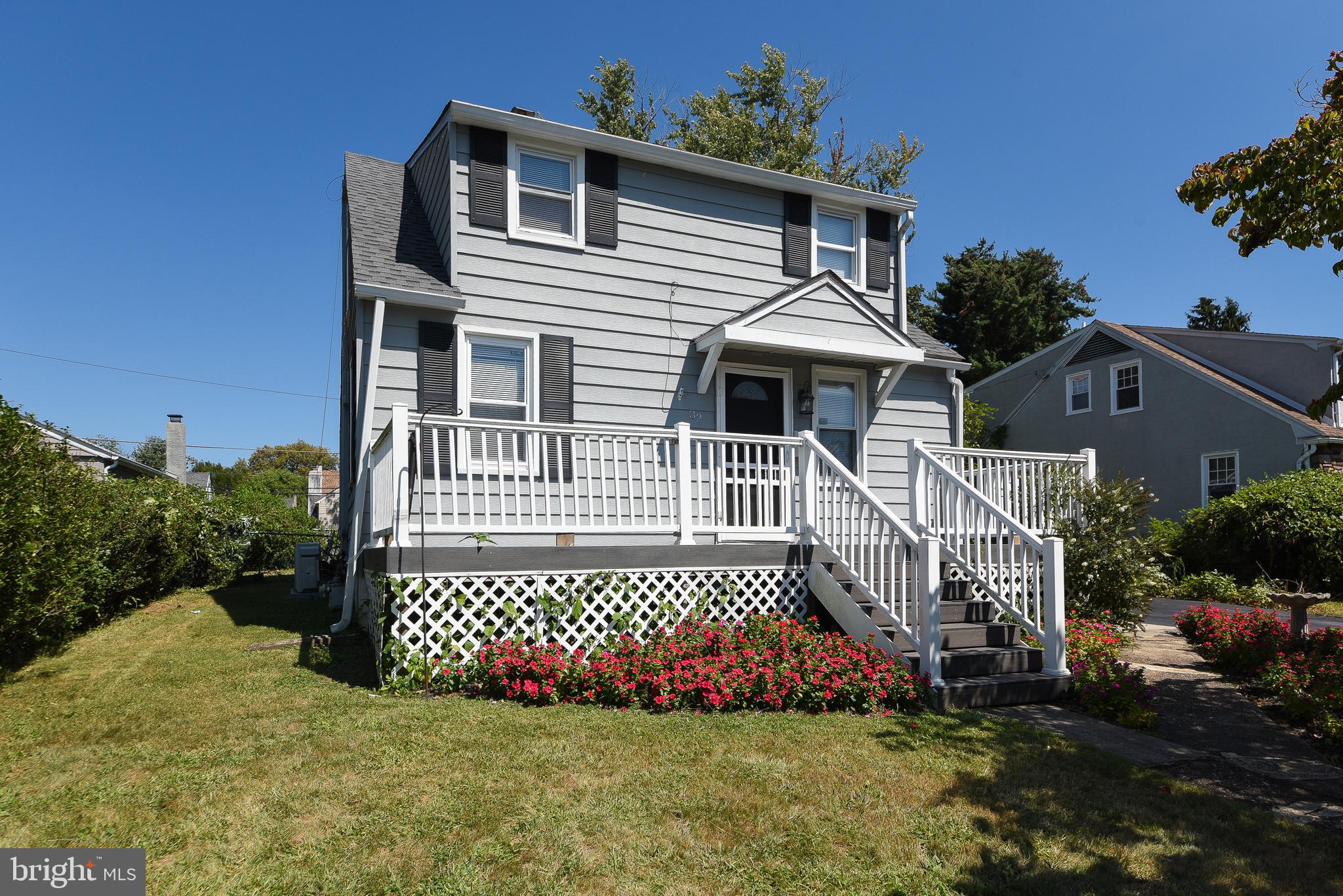32 NORWYN ROAD