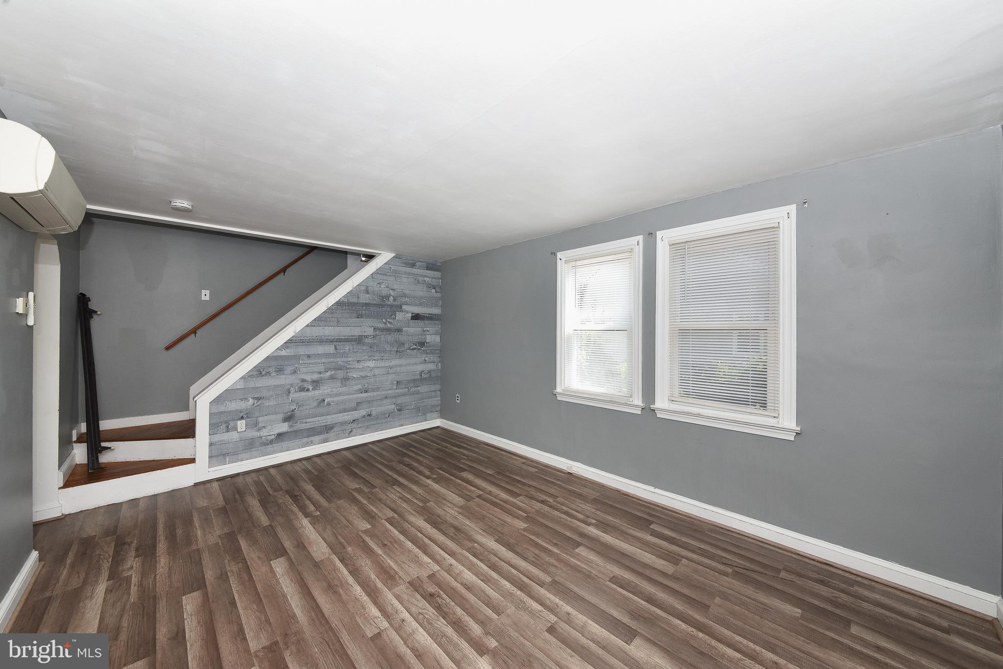 32 NORWYN ROAD