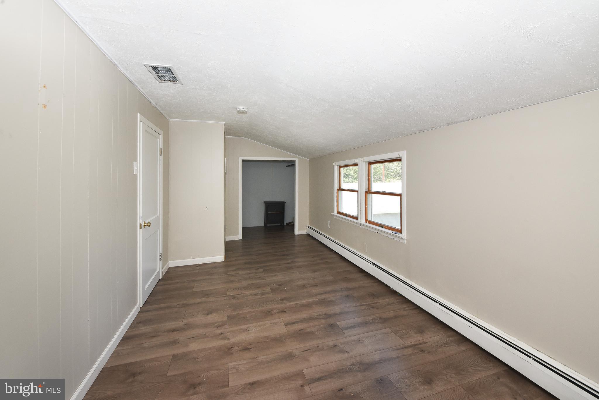 32 NORWYN ROAD