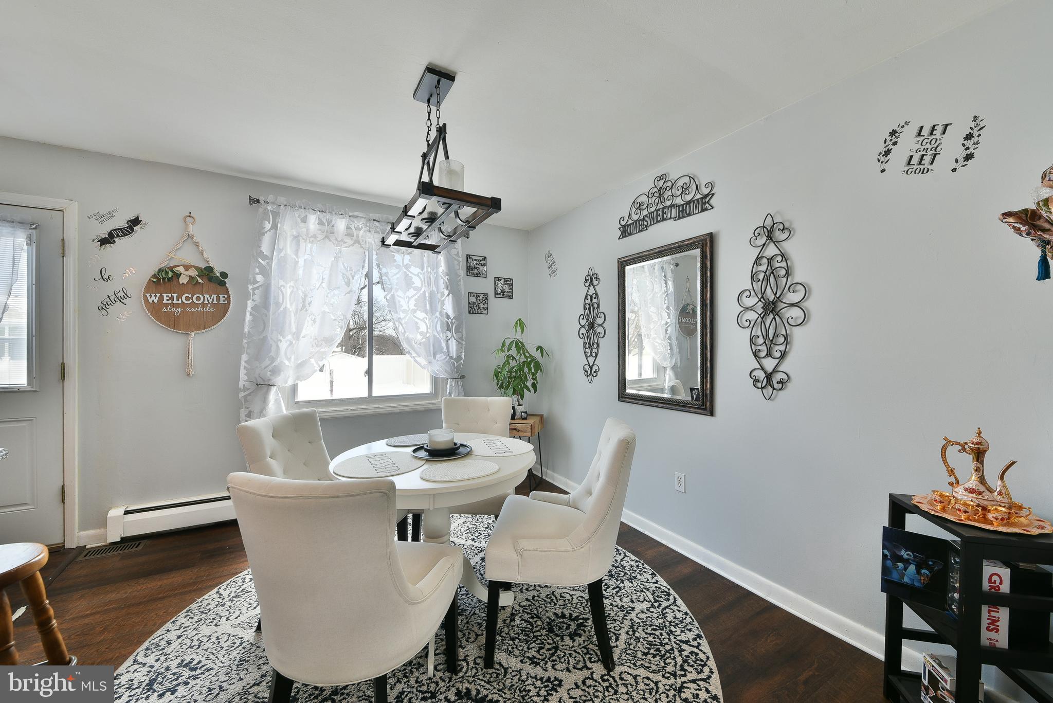 1653 FITZWATERTOWN ROAD