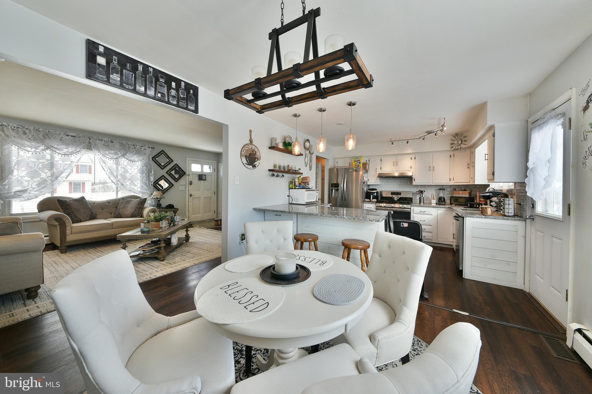 1653 FITZWATERTOWN ROAD